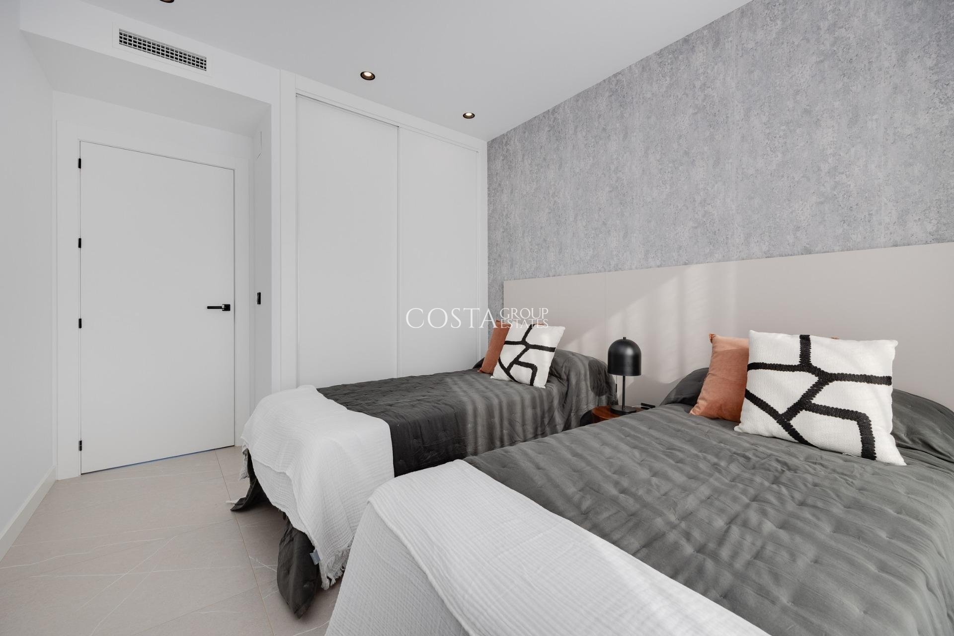 Nouvelle construction - Villa -
Torrevieja - Sector 25