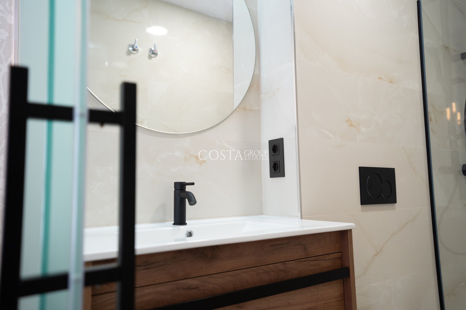 Nouvelle construction - Villa -
Torrevieja