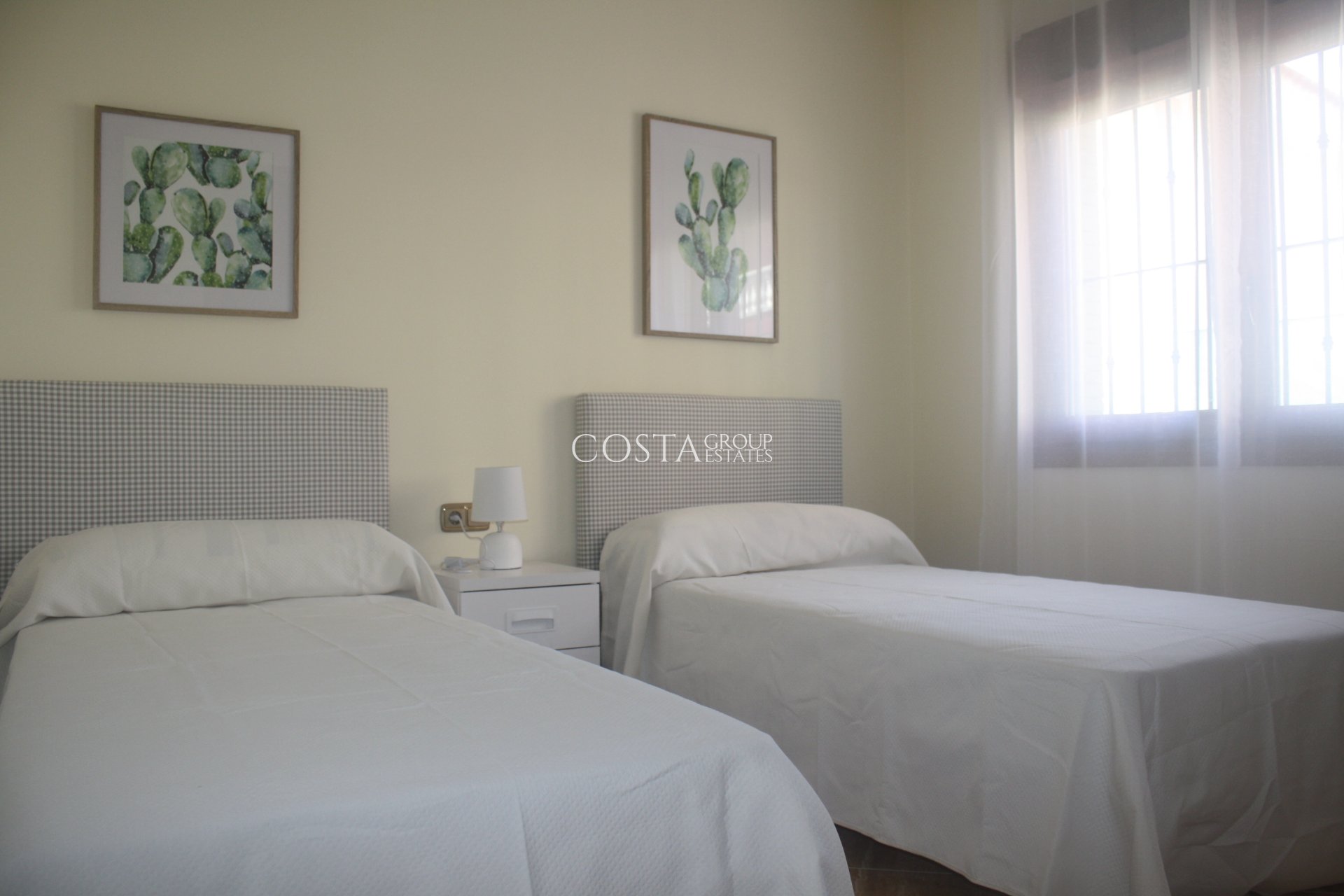 Nouvelle construction - Villa -
Torrevieja