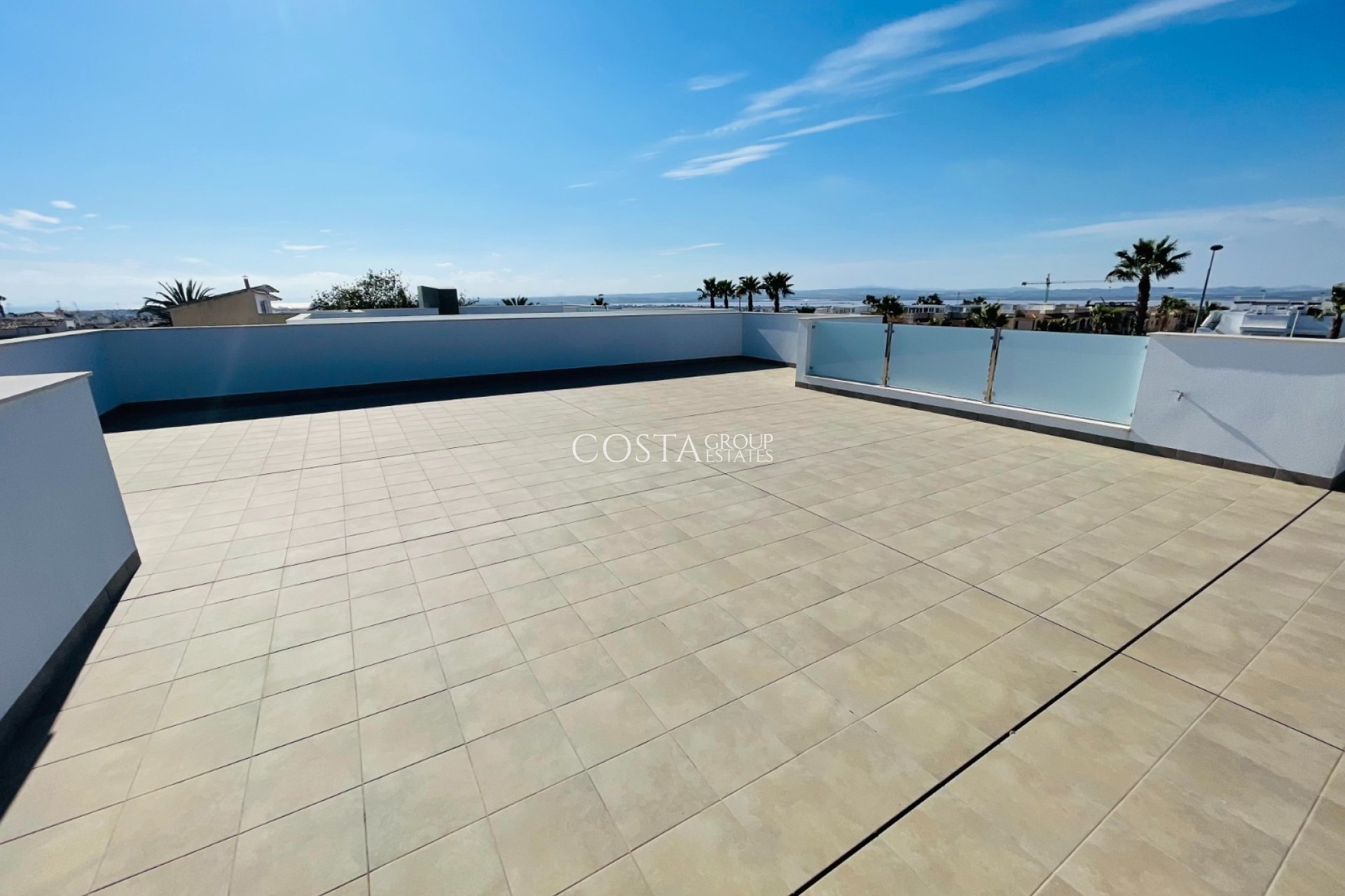 Nouvelle construction - Villa -
Torrevieja