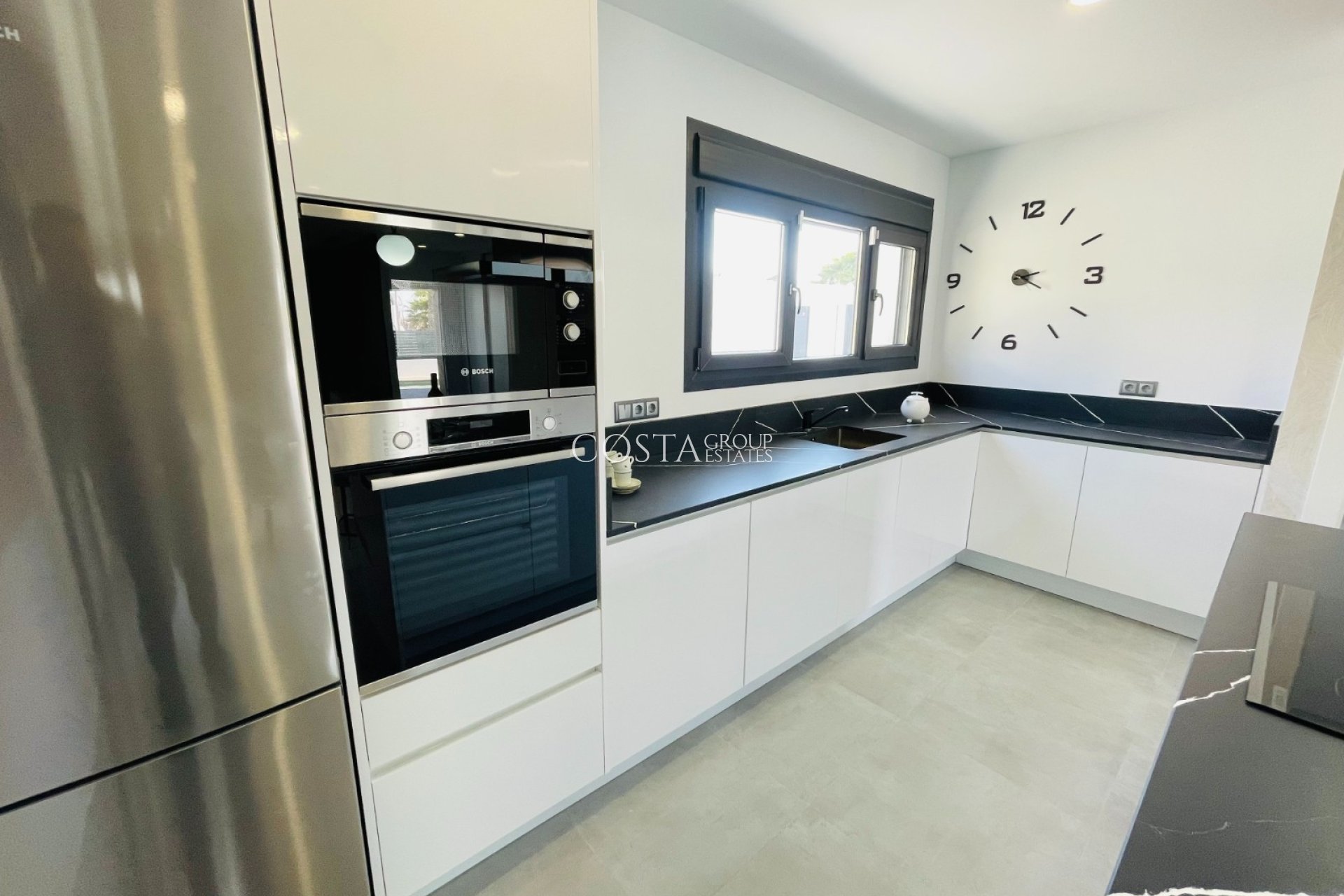 Nouvelle construction - Villa -
Torrevieja