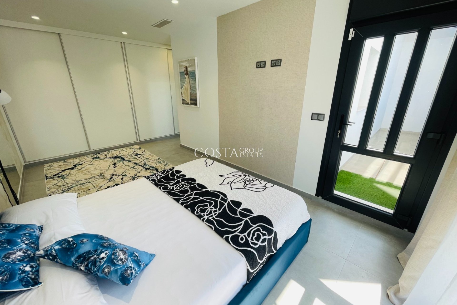 Nouvelle construction - Villa -
Torrevieja