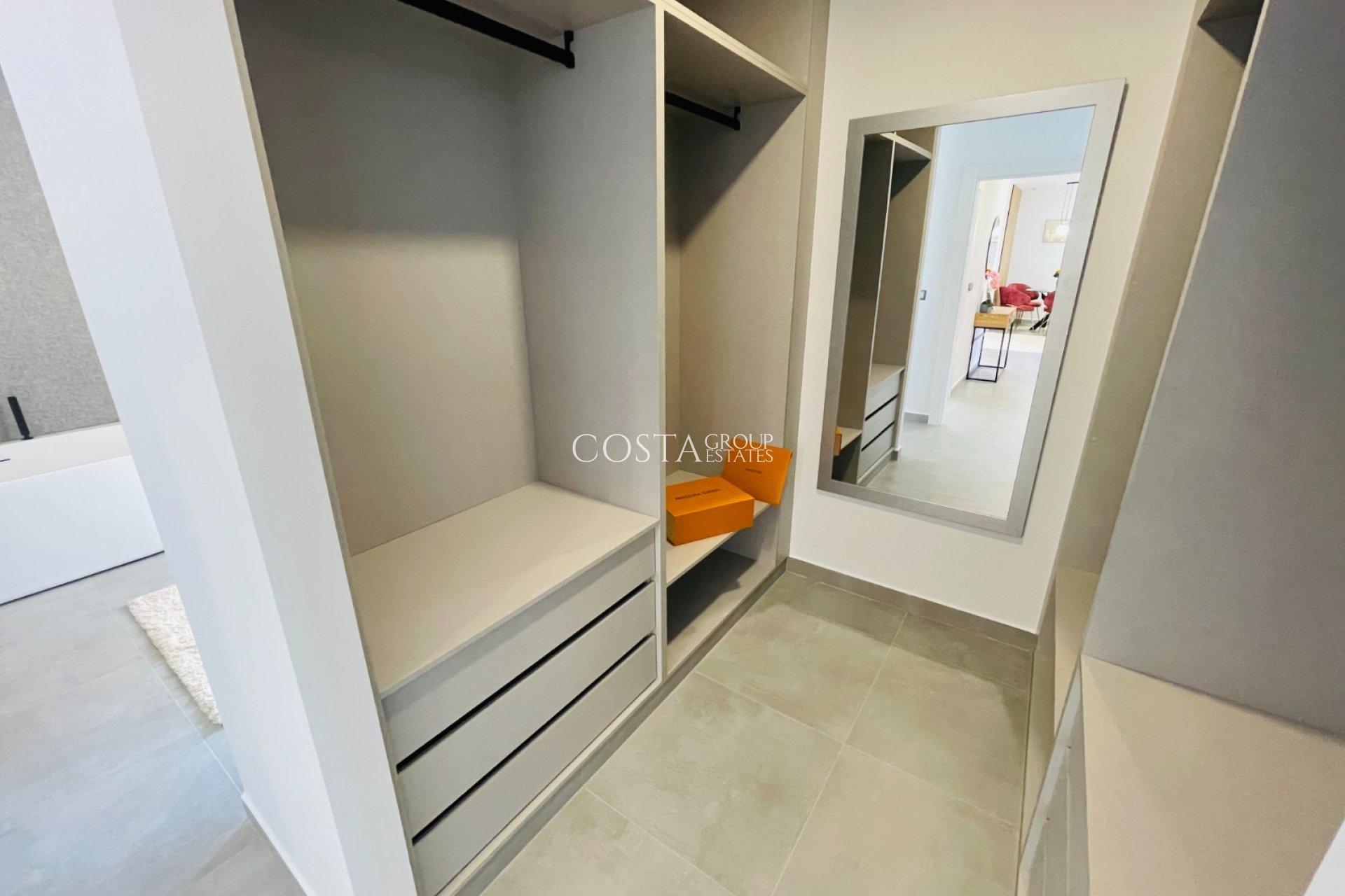 Nouvelle construction - Villa -
Torrevieja