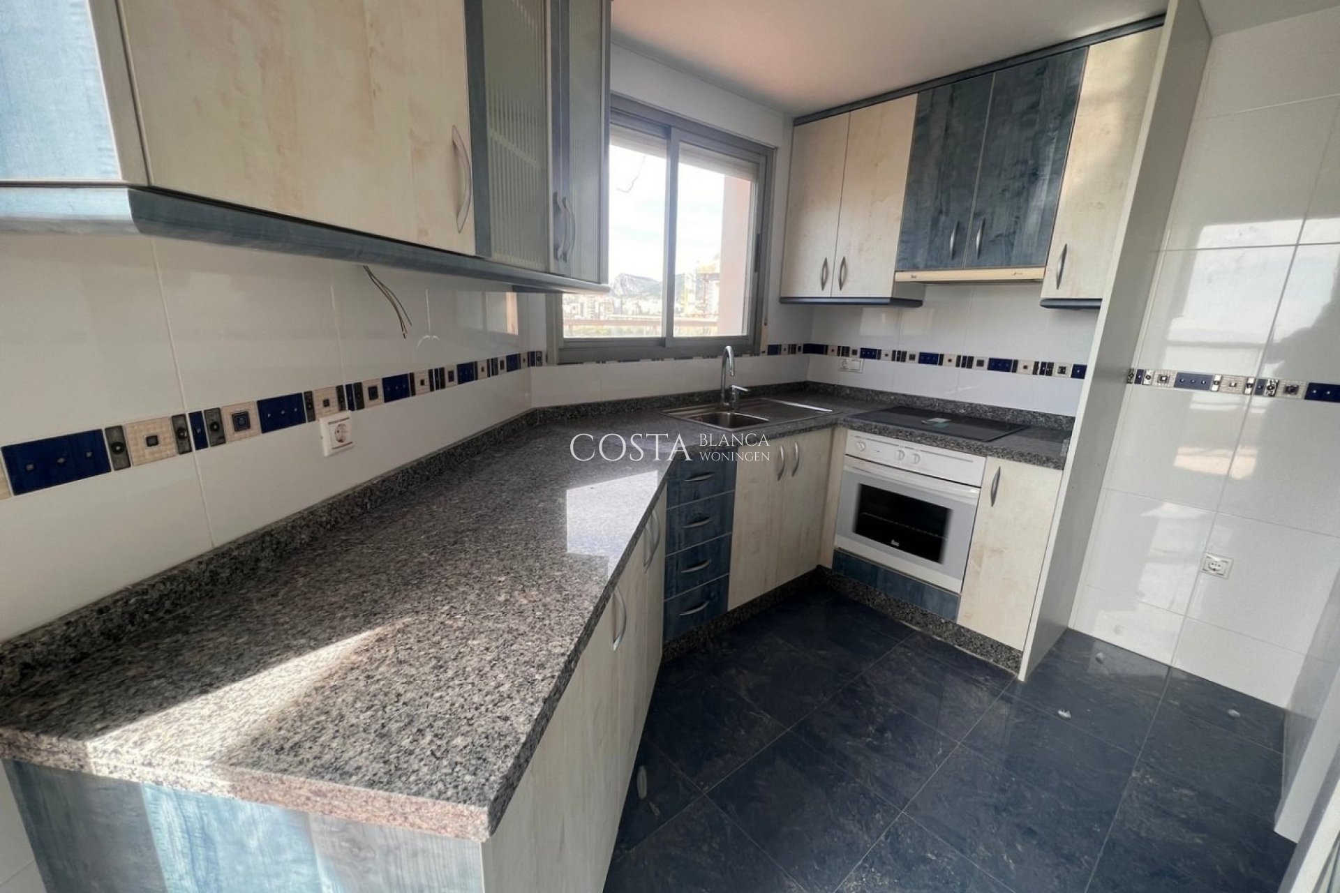 Nowy budynek - Apartament -
Calpe
