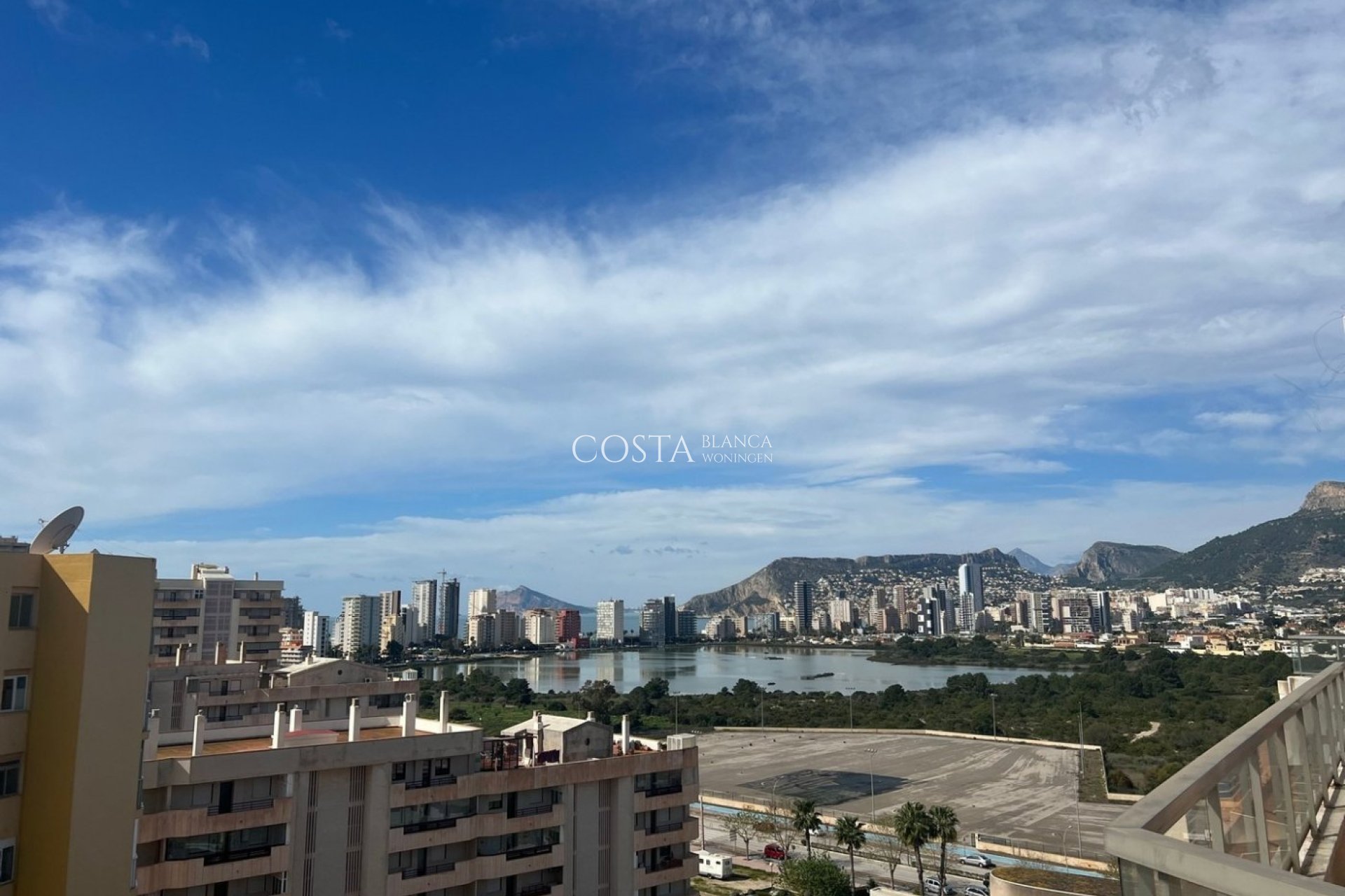 Nowy budynek - Apartament -
Calpe