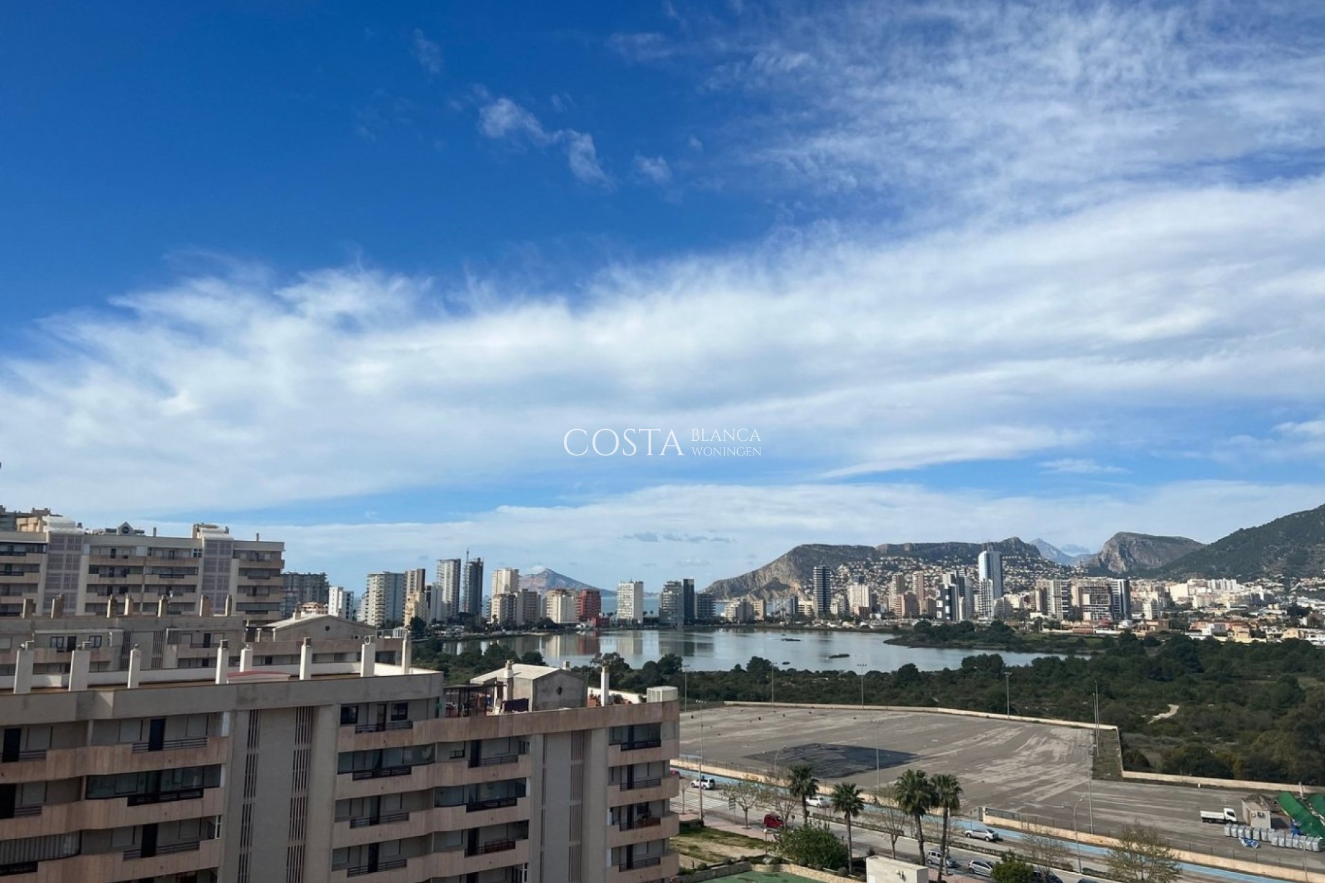 Nowy budynek - Apartament -
Calpe