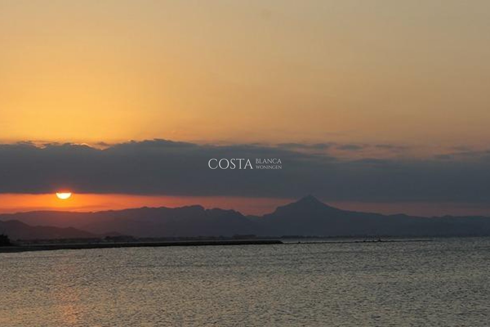 Nowy budynek - Apartament -
Denia - Km 10