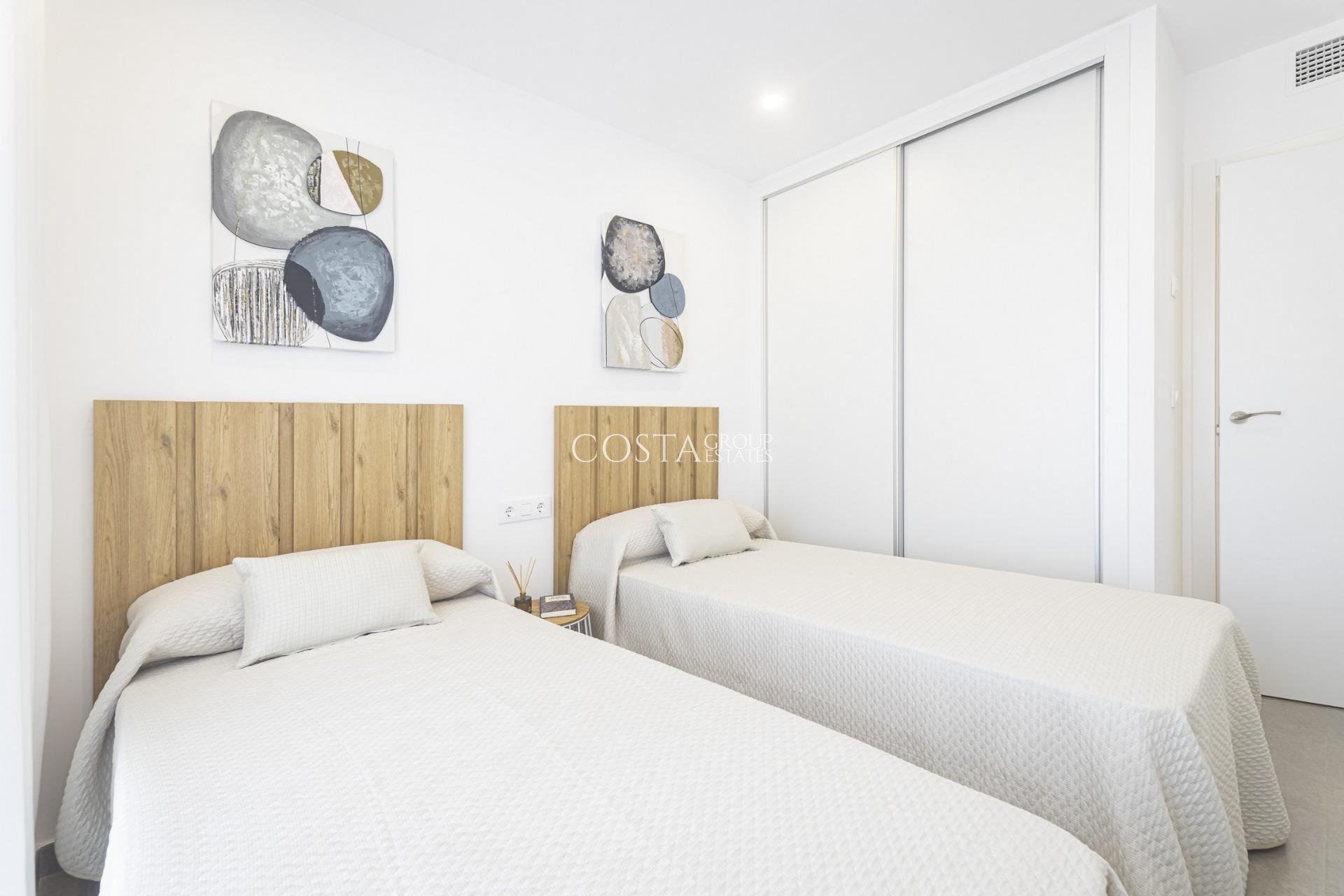 Nowy budynek - Apartament -
La Manga del Mar Menor - La Manga