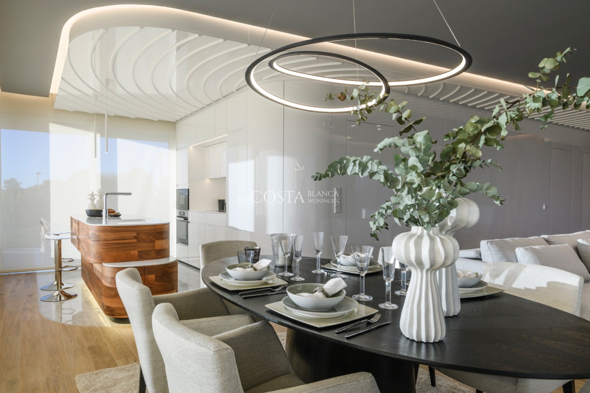 Nowy budynek - Apartament -
Las Colinas Golf and Country Club