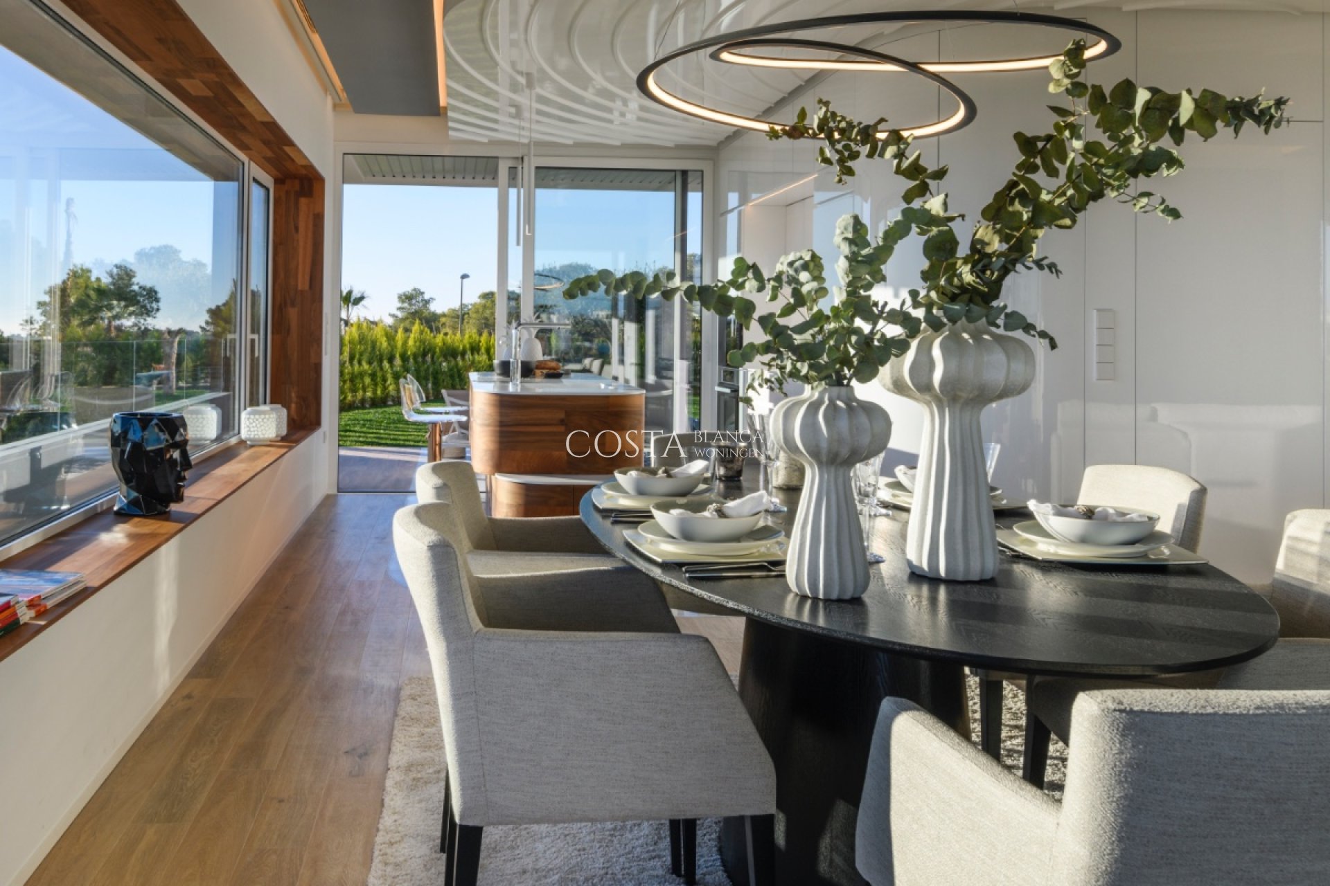 Nowy budynek - Apartament -
Las Colinas Golf and Country Club