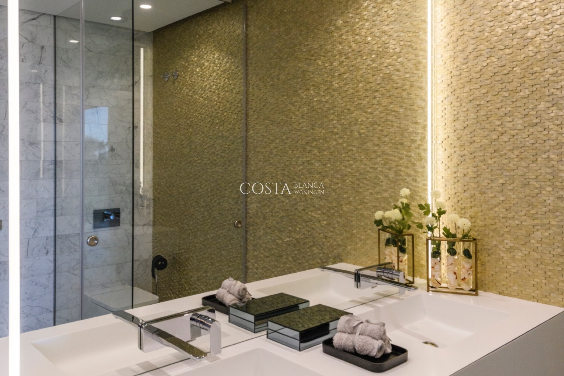 Nowy budynek - Apartament -
Las Colinas Golf and Country Club