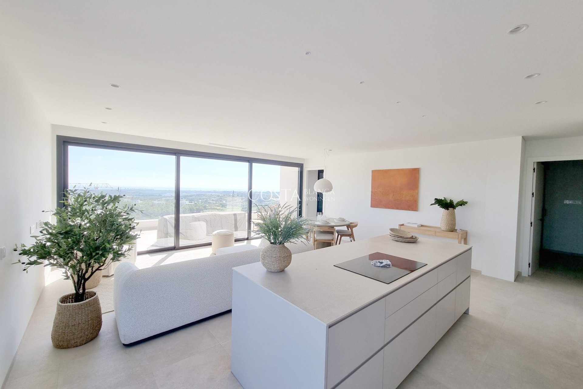 Nowy budynek - Apartament -
Las Colinas Golf and Country Club