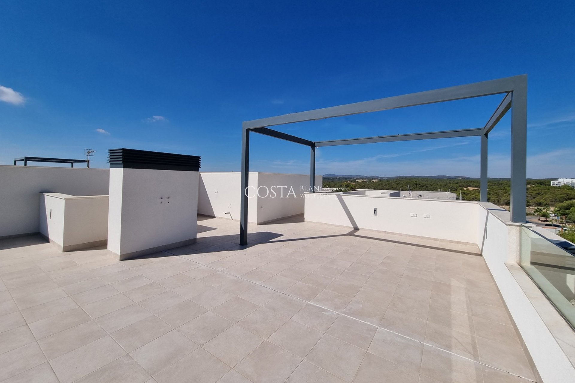 Nowy budynek - Apartament -
Las Colinas Golf and Country Club