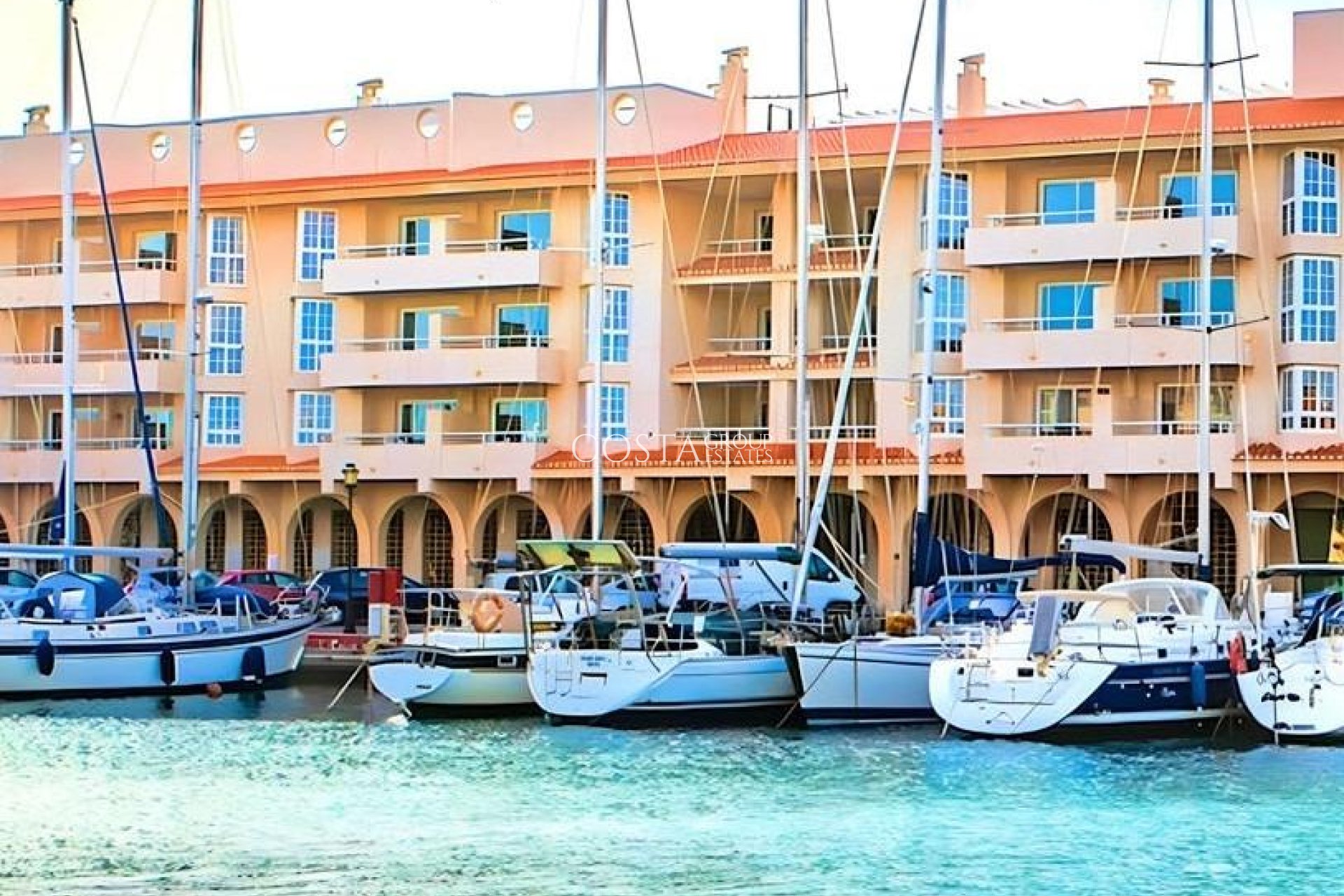 Nowy budynek - Apartments -
Almerimar