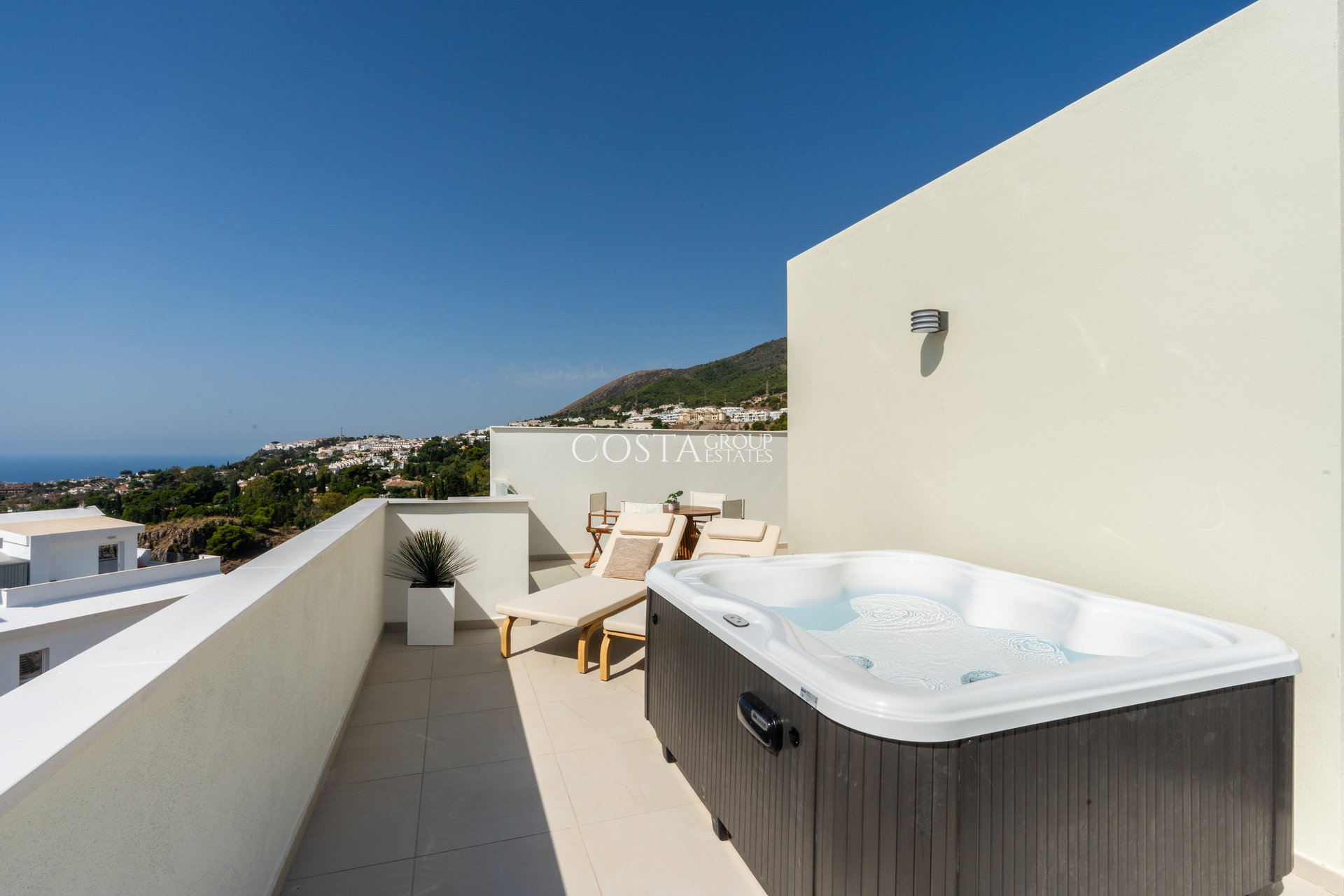 Nowy budynek - Apartments -
Benalmádena