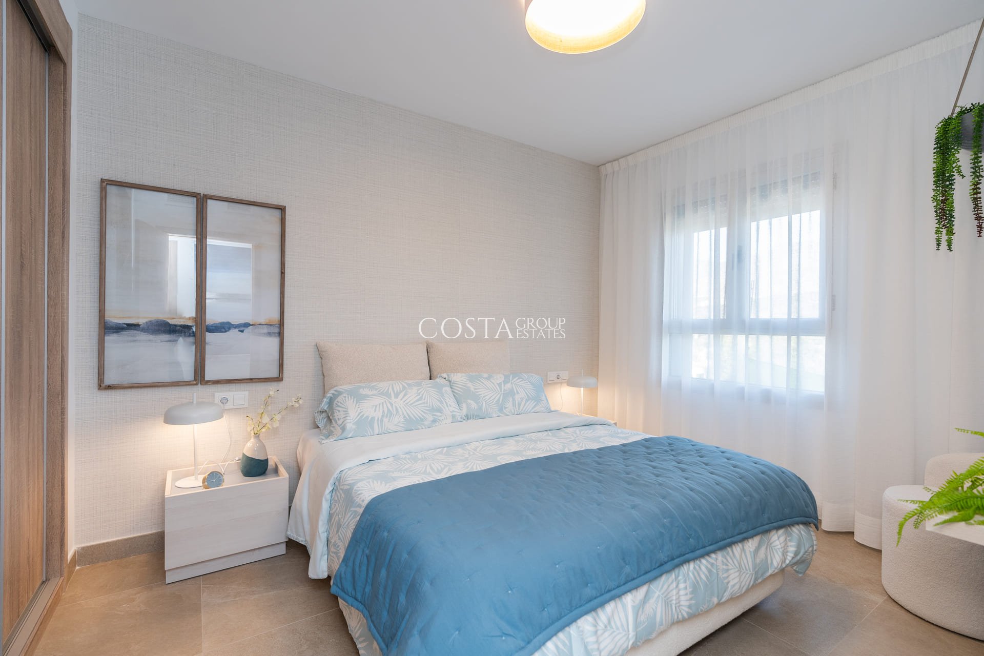 Nowy budynek - Apartments -
Estepona