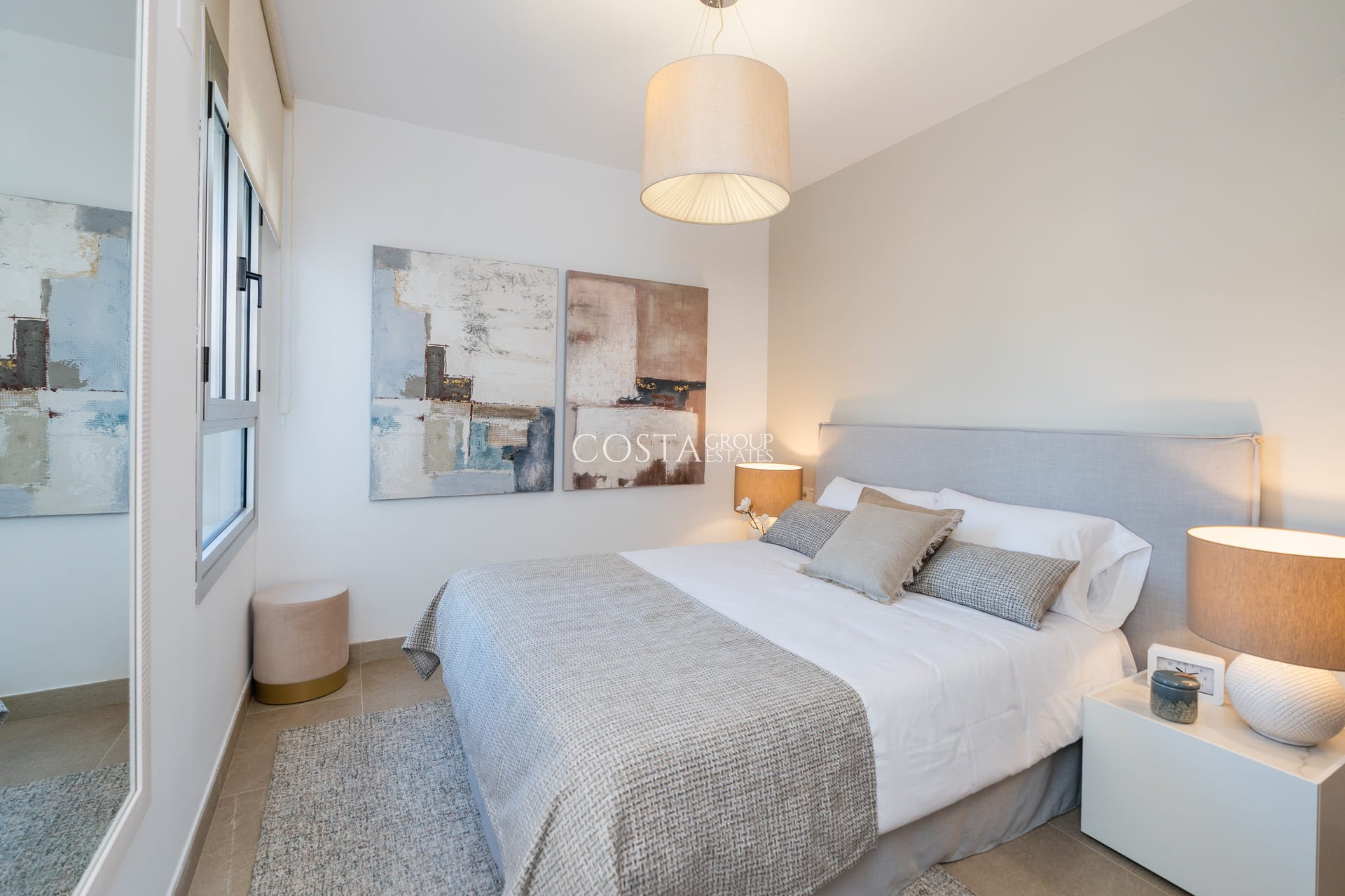 Nowy budynek - Apartments -
Estepona