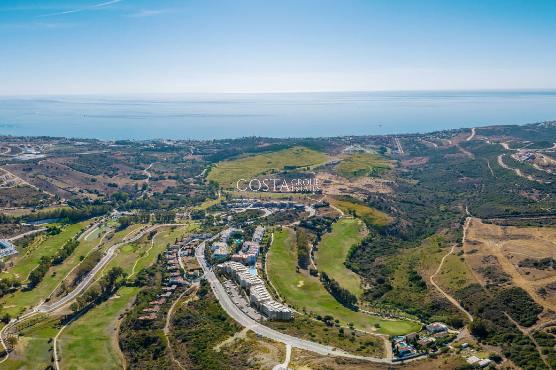 Nowy budynek - Apartments -
Estepona