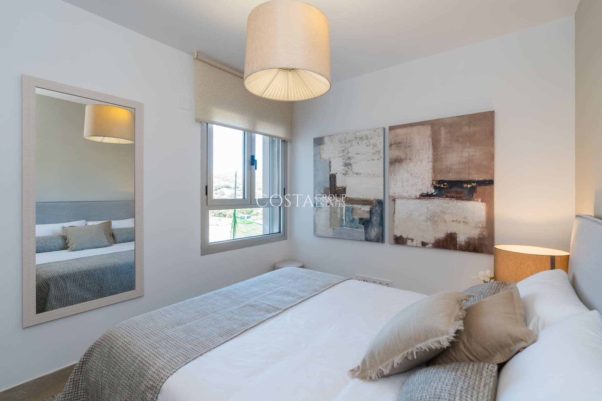 Nowy budynek - Apartments -
Estepona