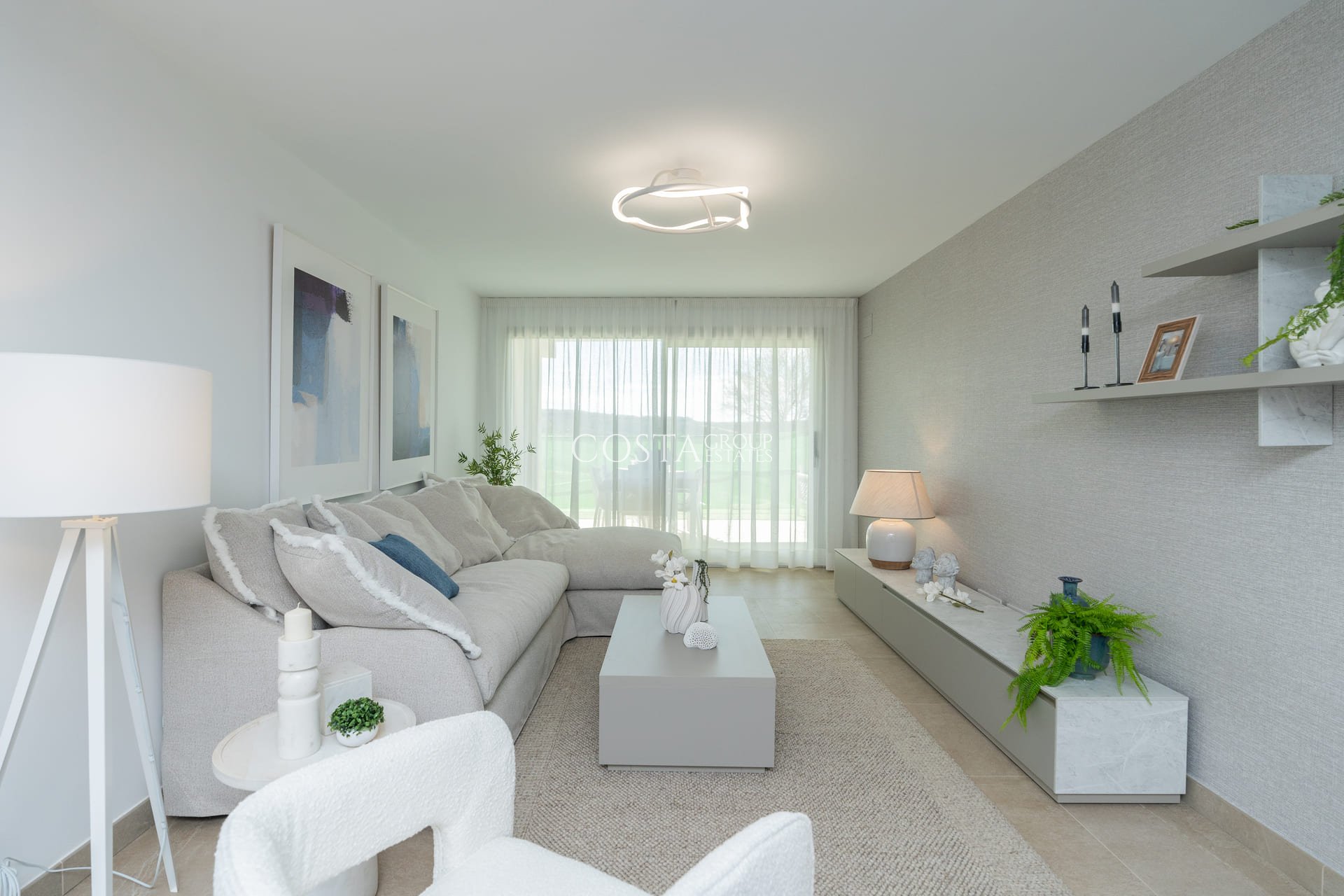 Nowy budynek - Apartments -
Estepona