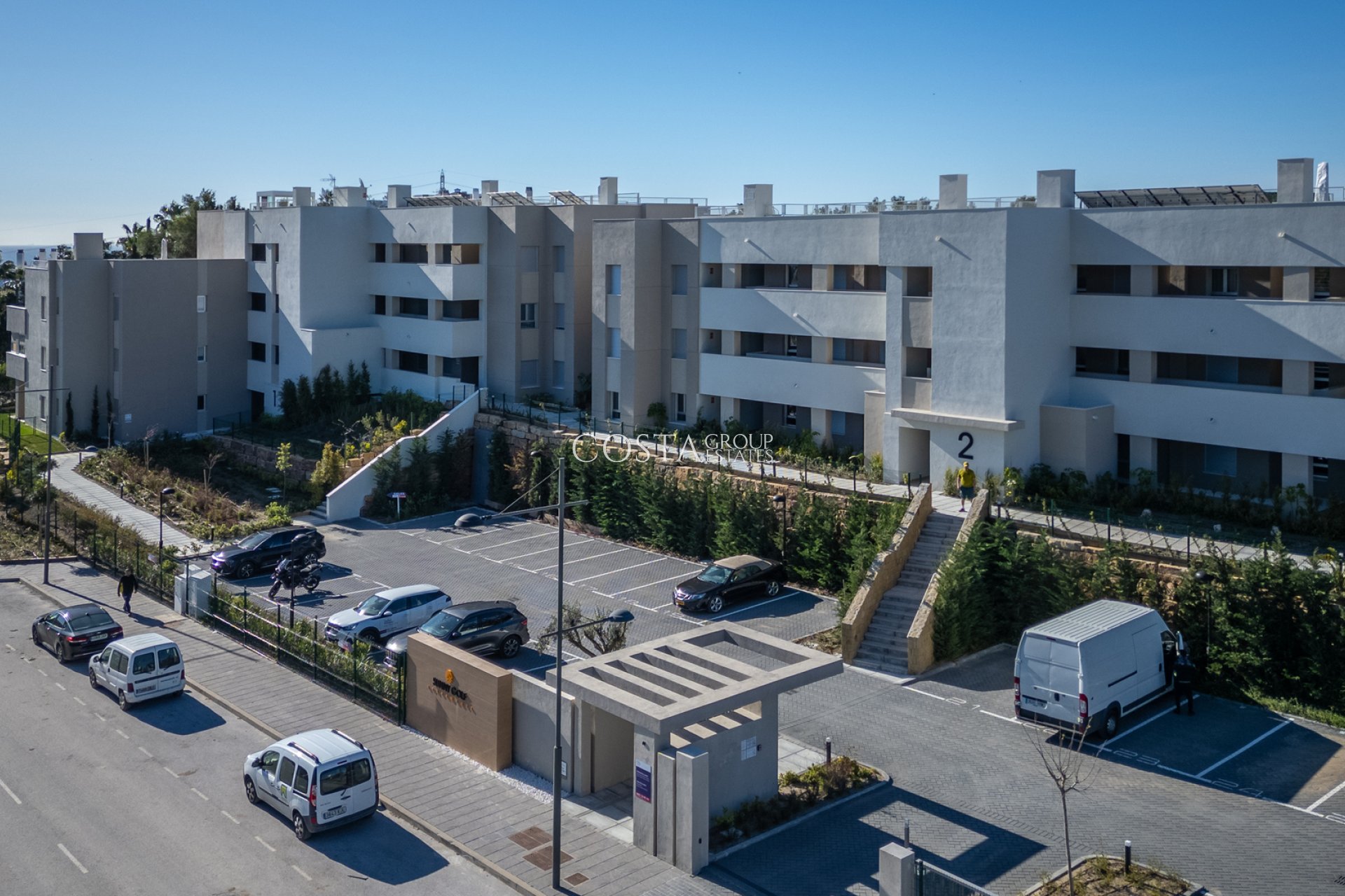Nowy budynek - Apartments -
Estepona