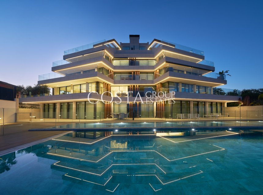 Nowy budynek - Apartments -
Estepona