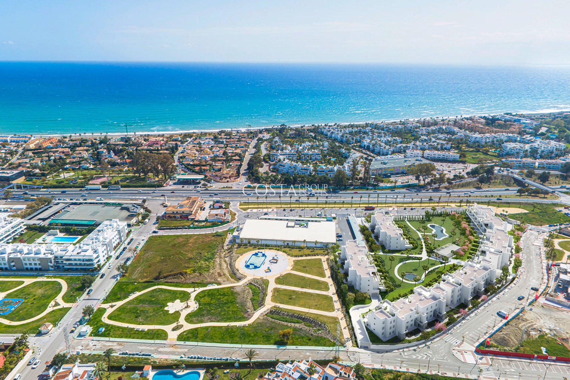 Nowy budynek - Apartments -
Estepona