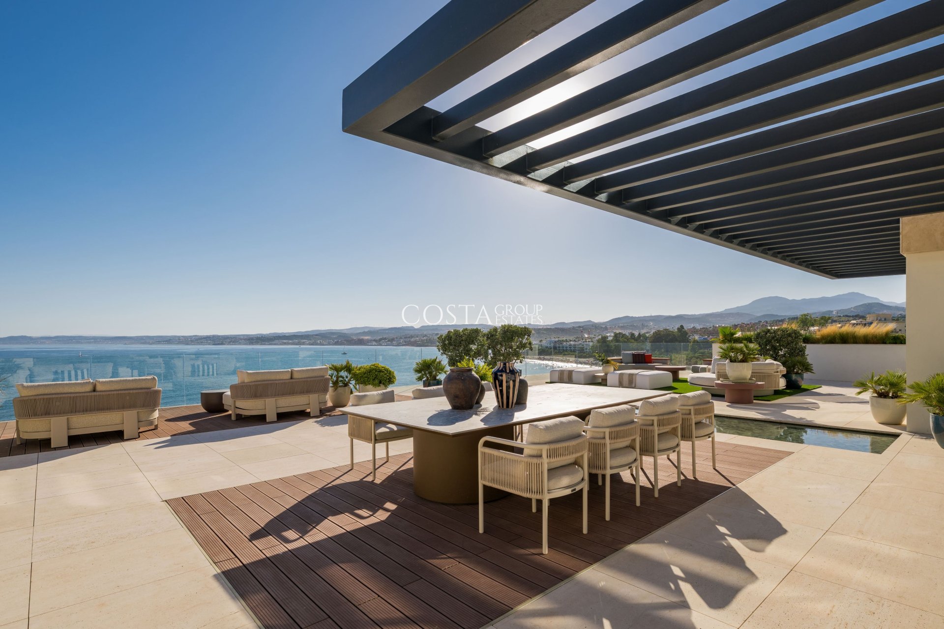 Nowy budynek - Apartments -
Estepona