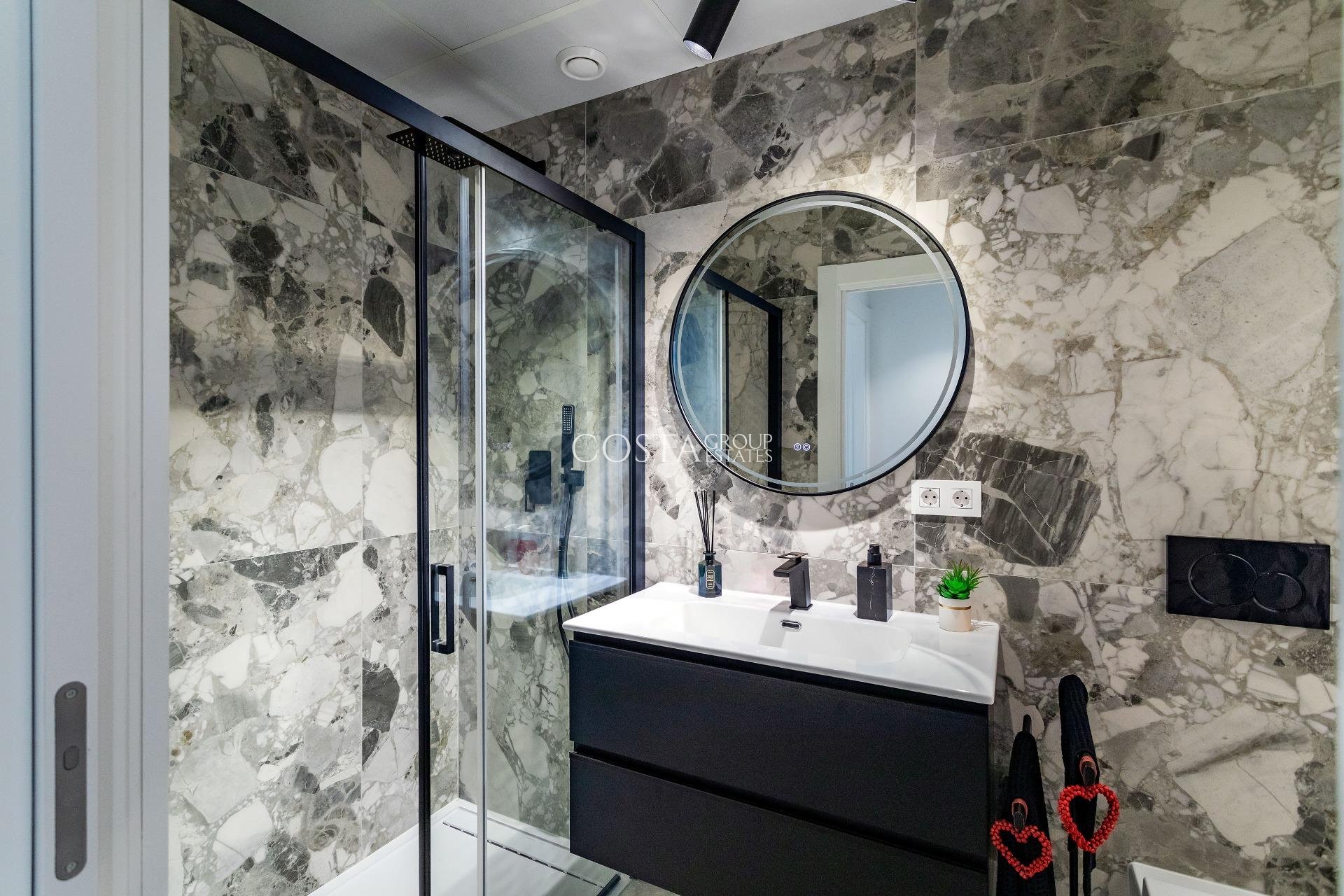 Nowy budynek - Apartments -
Finestrat