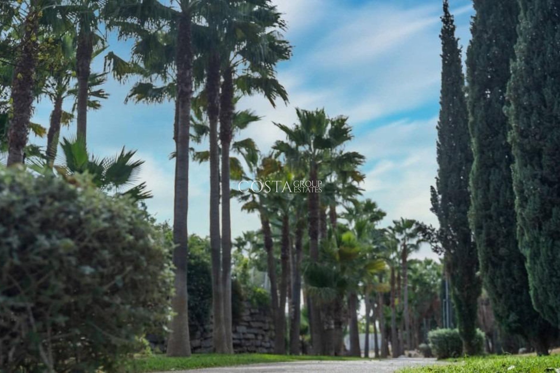 Nowy budynek - Apartments -
Fuengirola - Higueron