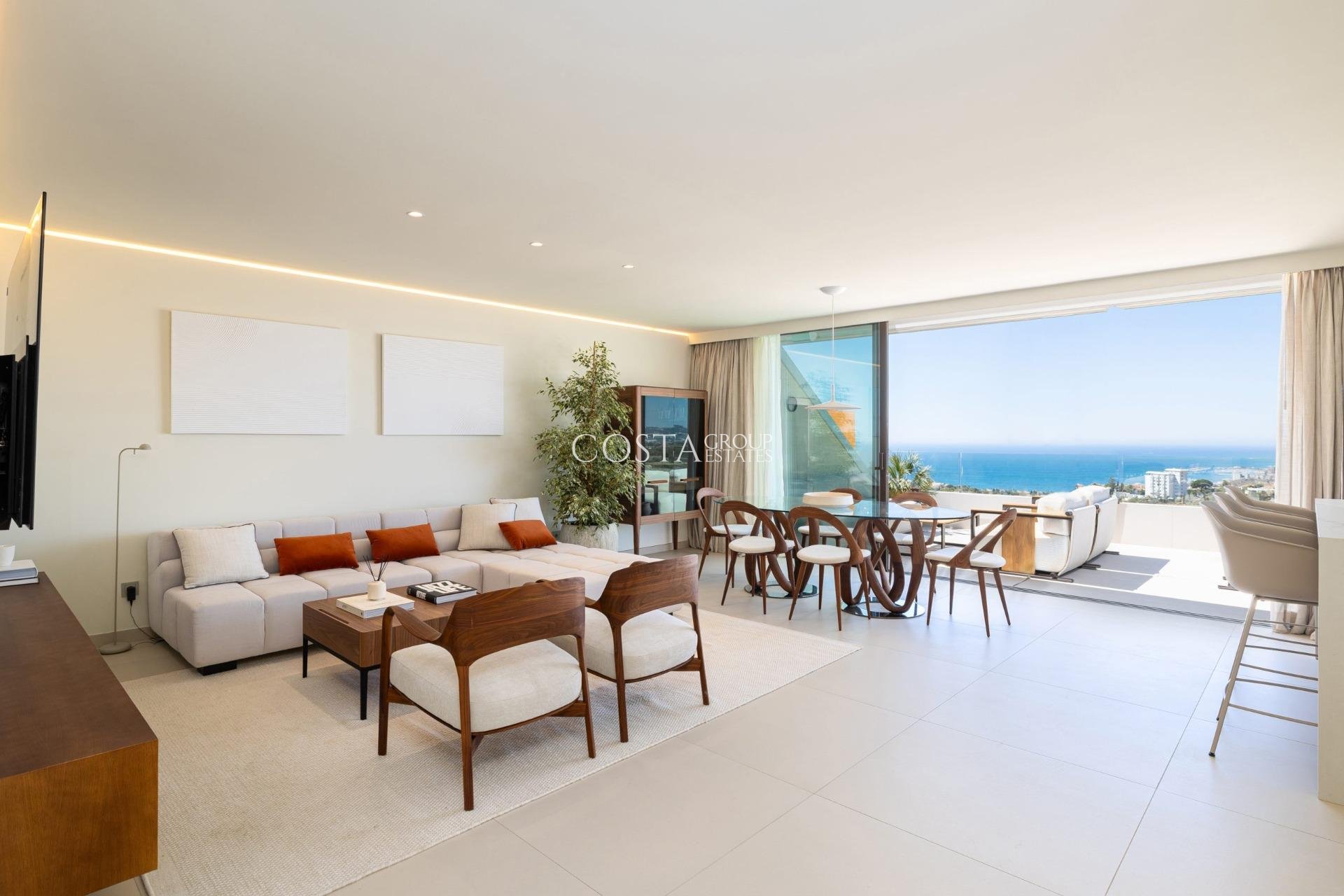 Nowy budynek - Apartments -
Fuengirola - Higueron