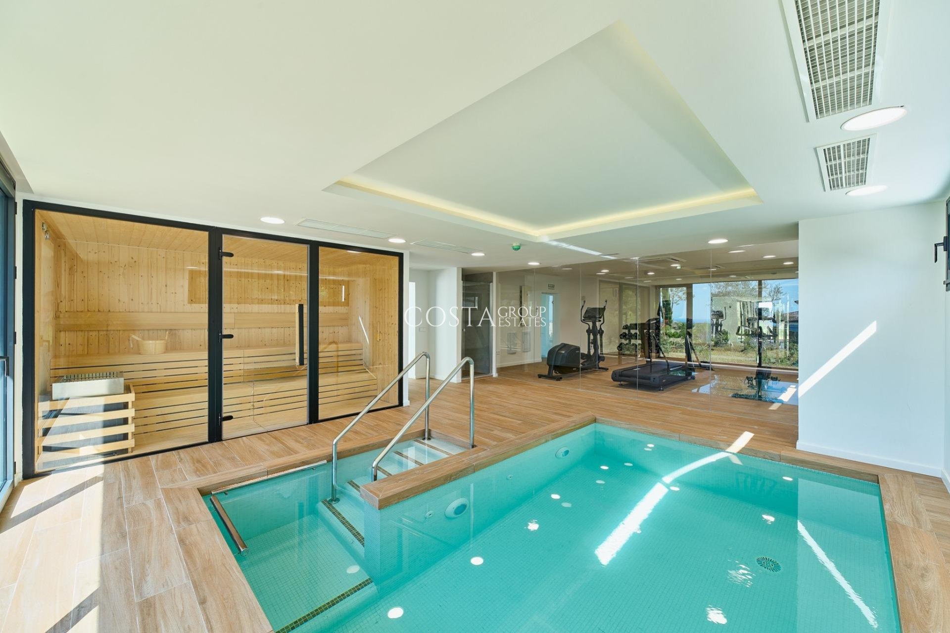 Nowy budynek - Apartments -
Fuengirola - Higueron
