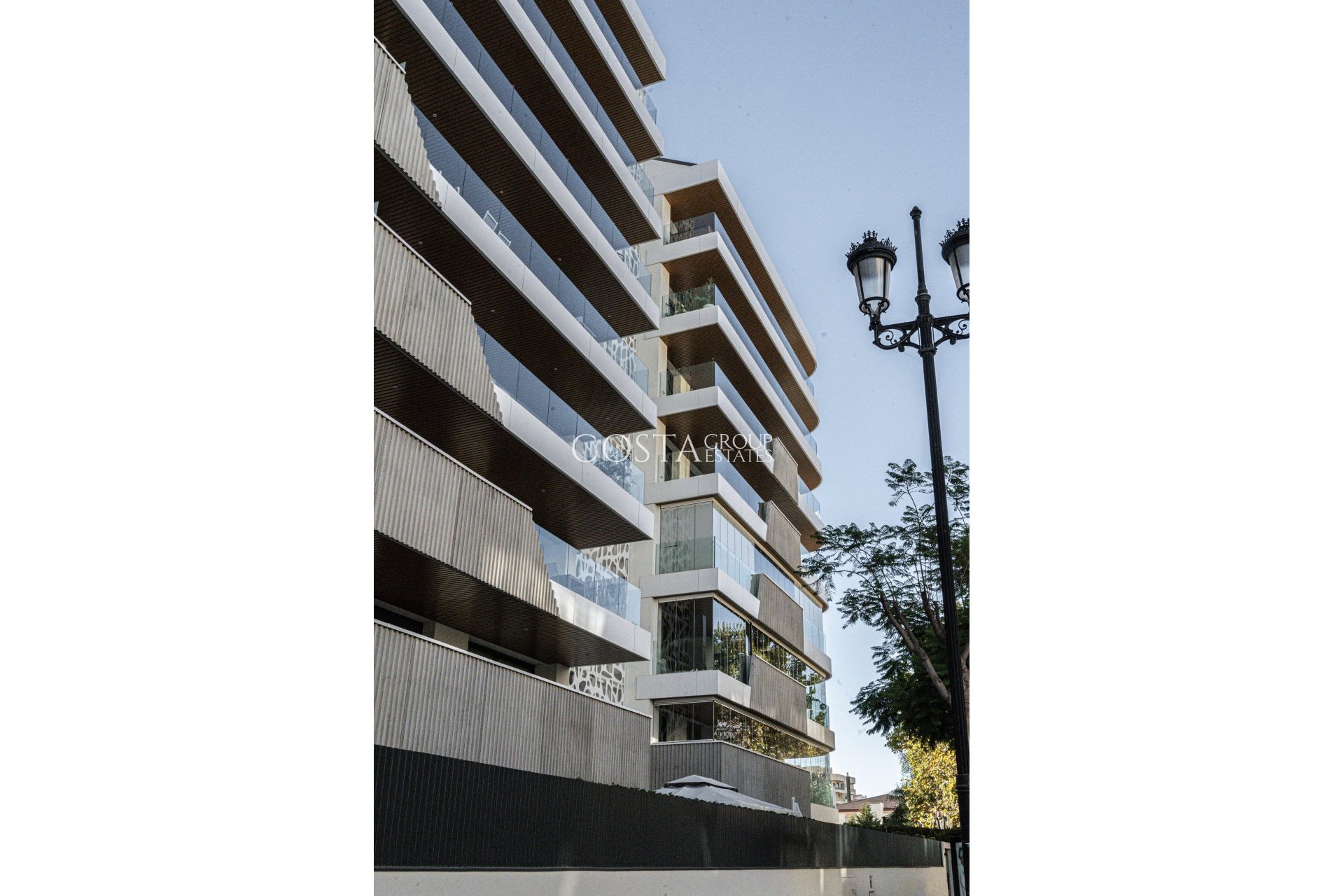 Nowy budynek - Apartments -
Fuengirola
