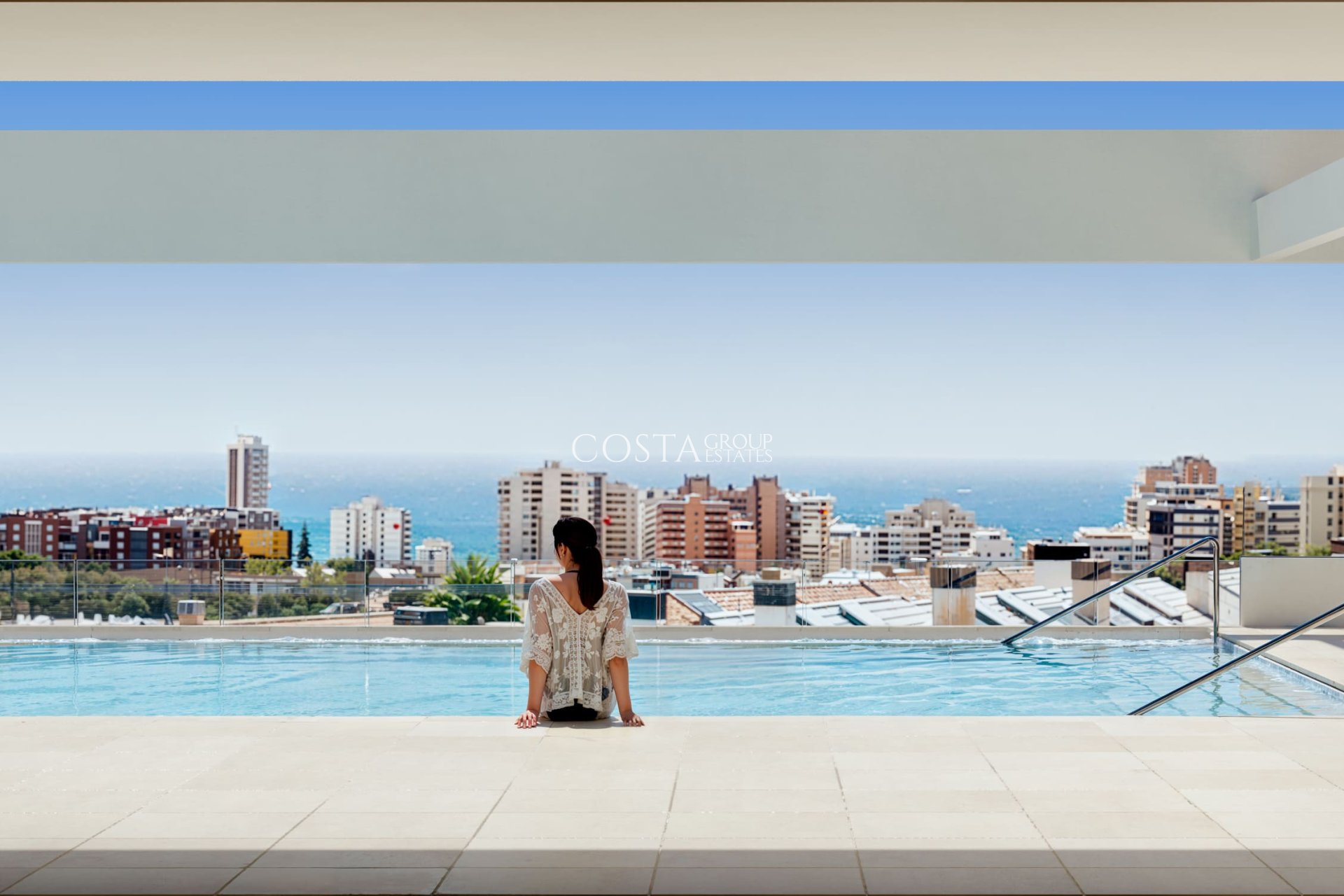 Nowy budynek - Apartments -
Fuengirola