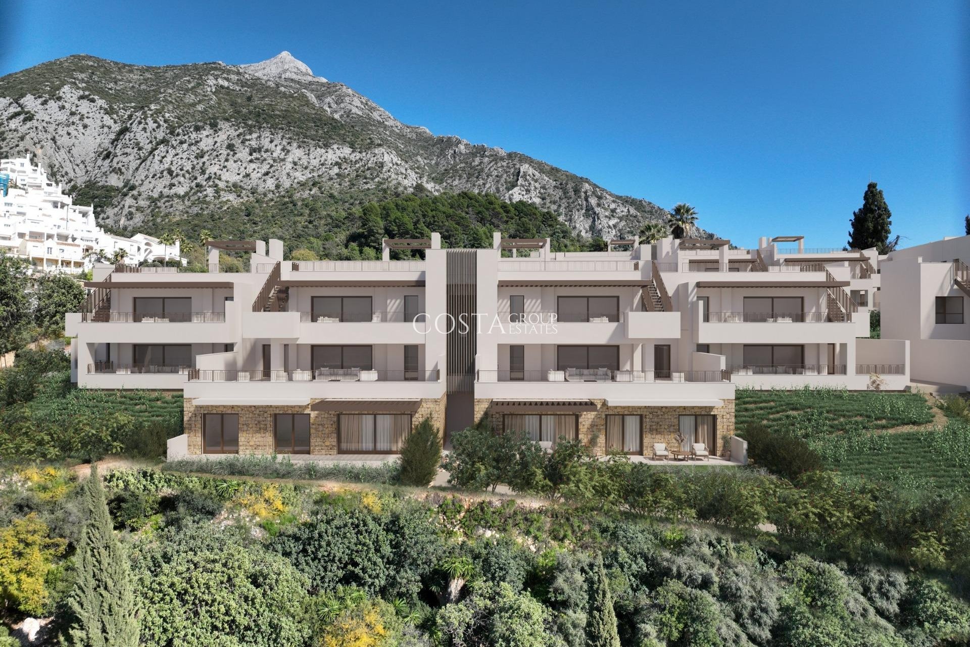 Nowy budynek - Apartments -
Istán - Urbaniz. Cerros del Lago