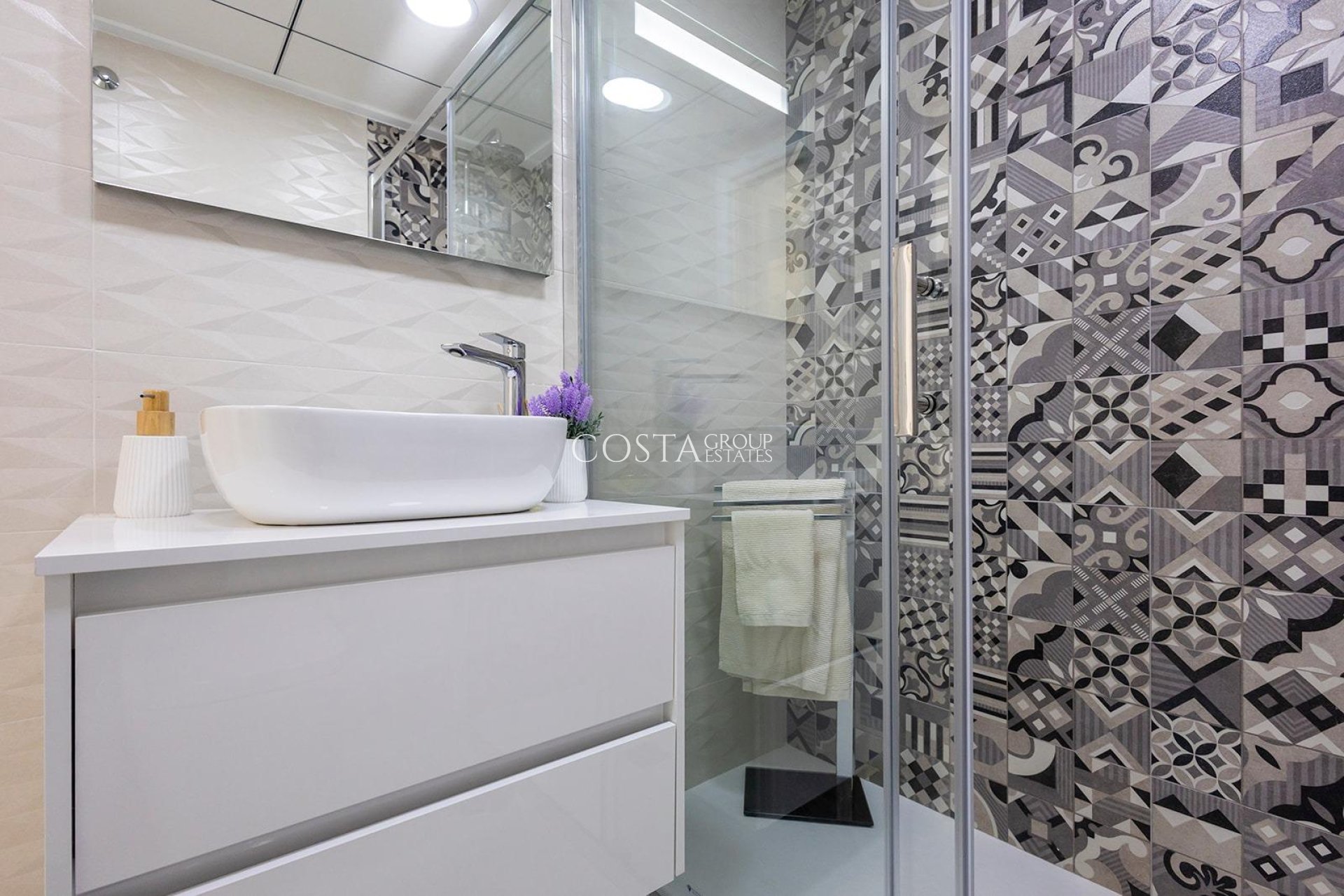 Nowy budynek - Apartments -
Jacarilla - pueblo