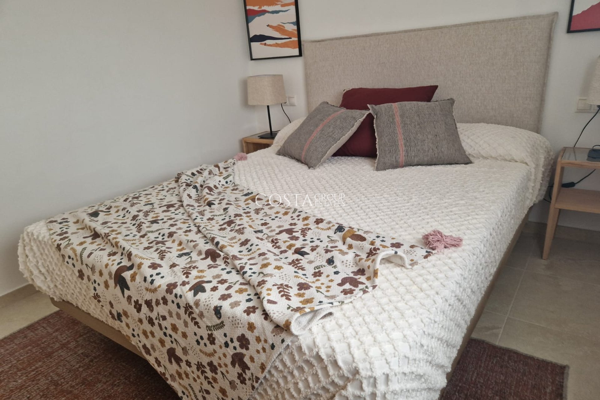 Nowy budynek - Apartments -
Jerónimo y Avileses