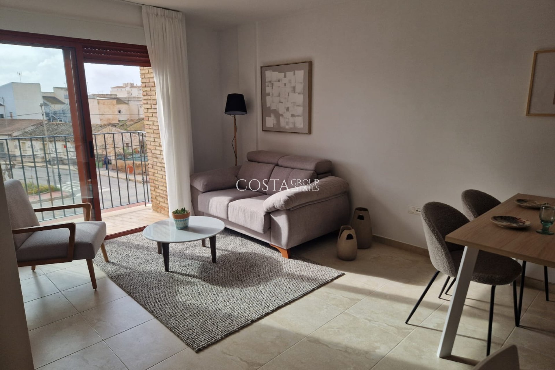Nowy budynek - Apartments -
Jerónimo y Avileses