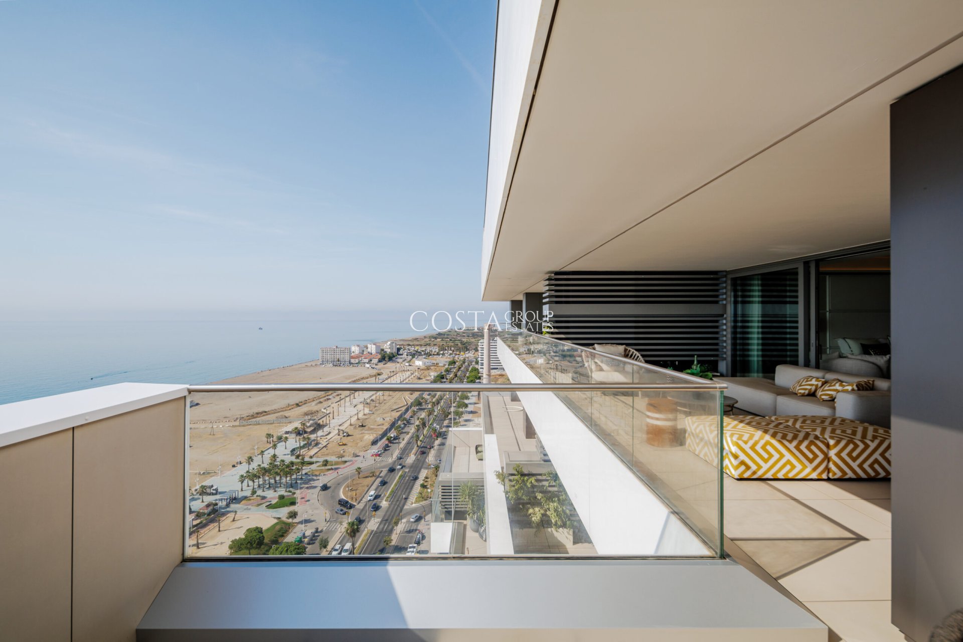 Nowy budynek - Apartments -
Málaga