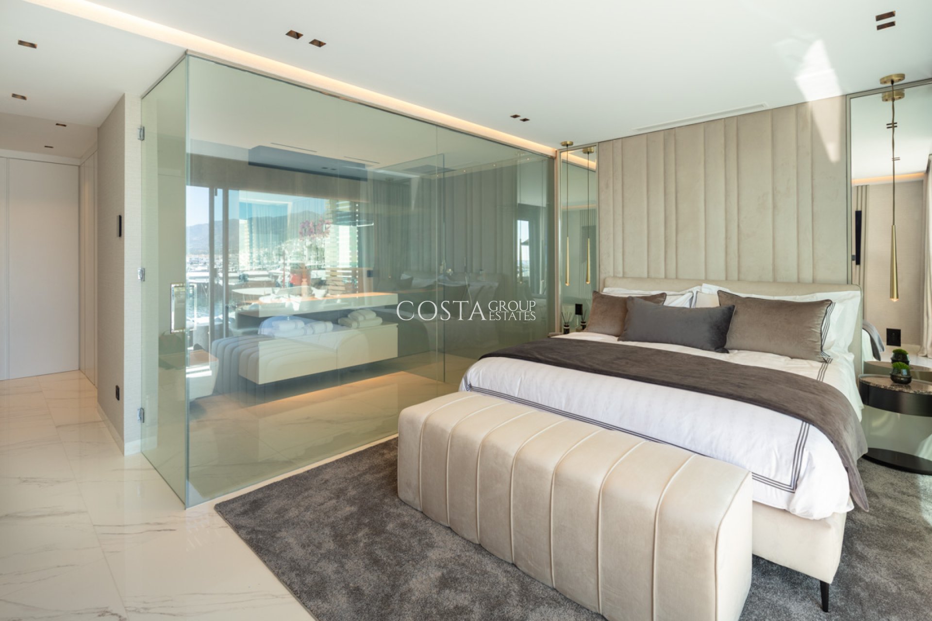 Nowy budynek - Apartments -
Marbella