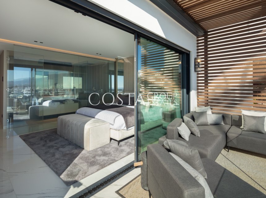 Nowy budynek - Apartments -
Marbella