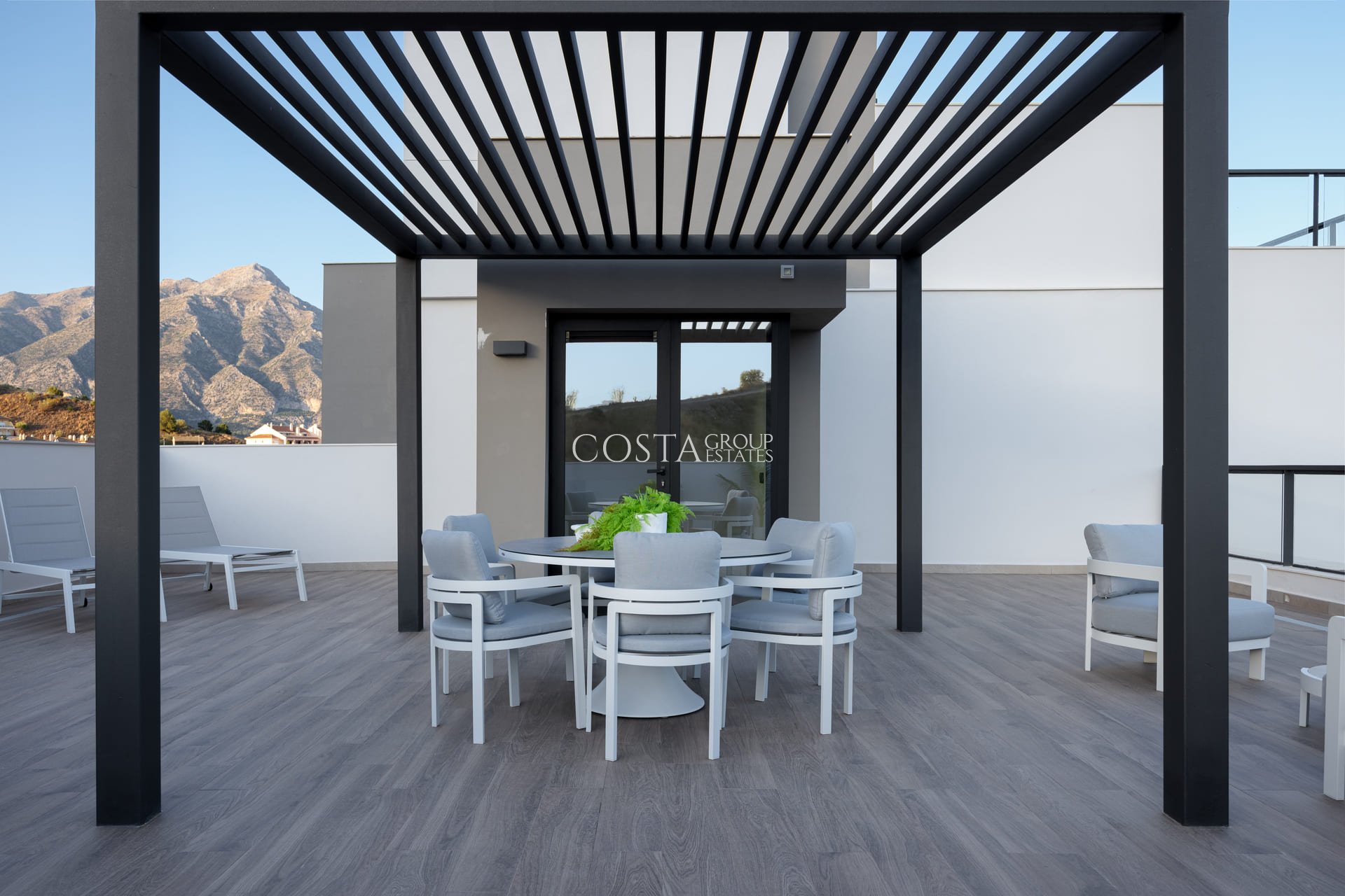 Nowy budynek - Apartments -
Marbella