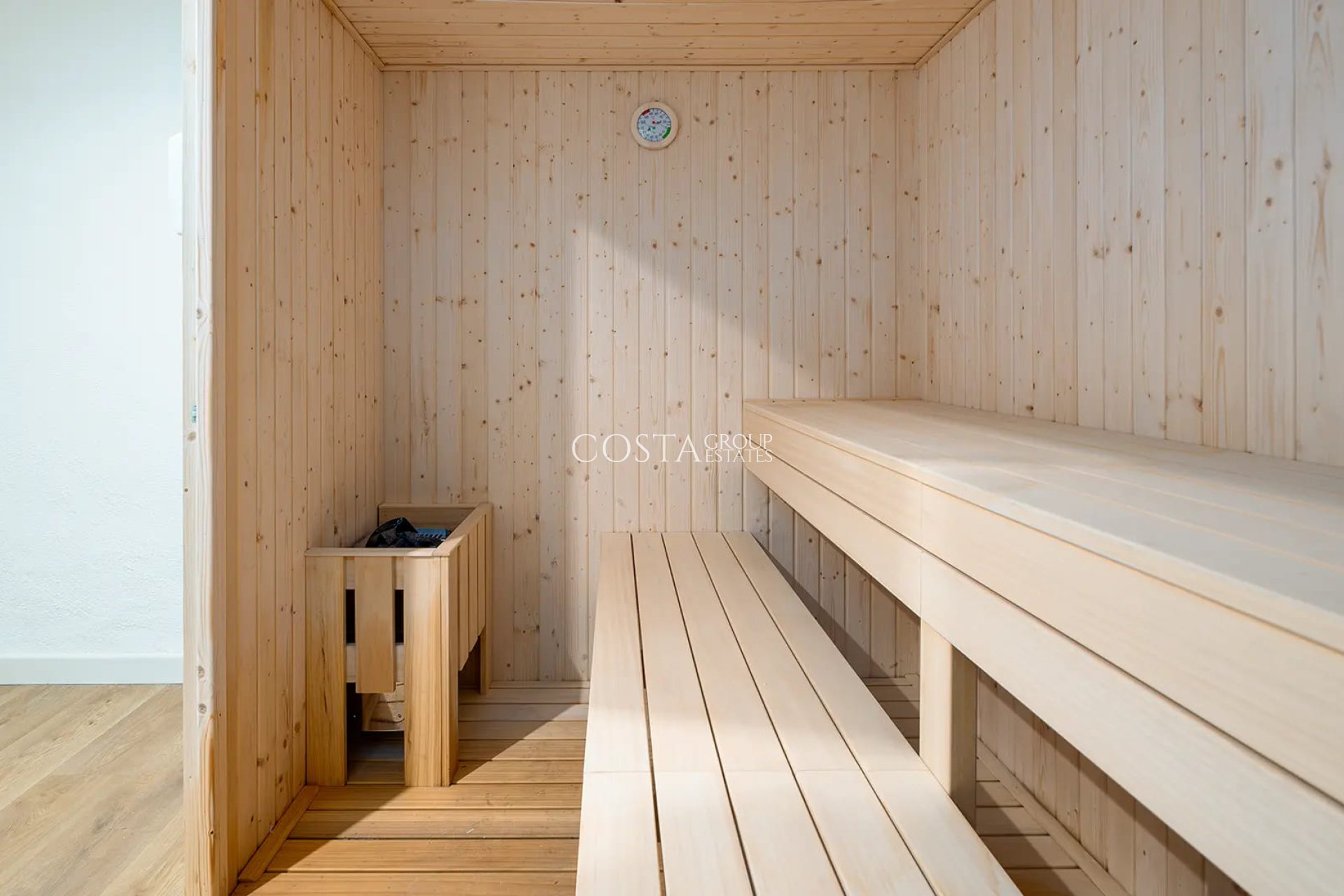 Nowy budynek - Apartments -
Monachil