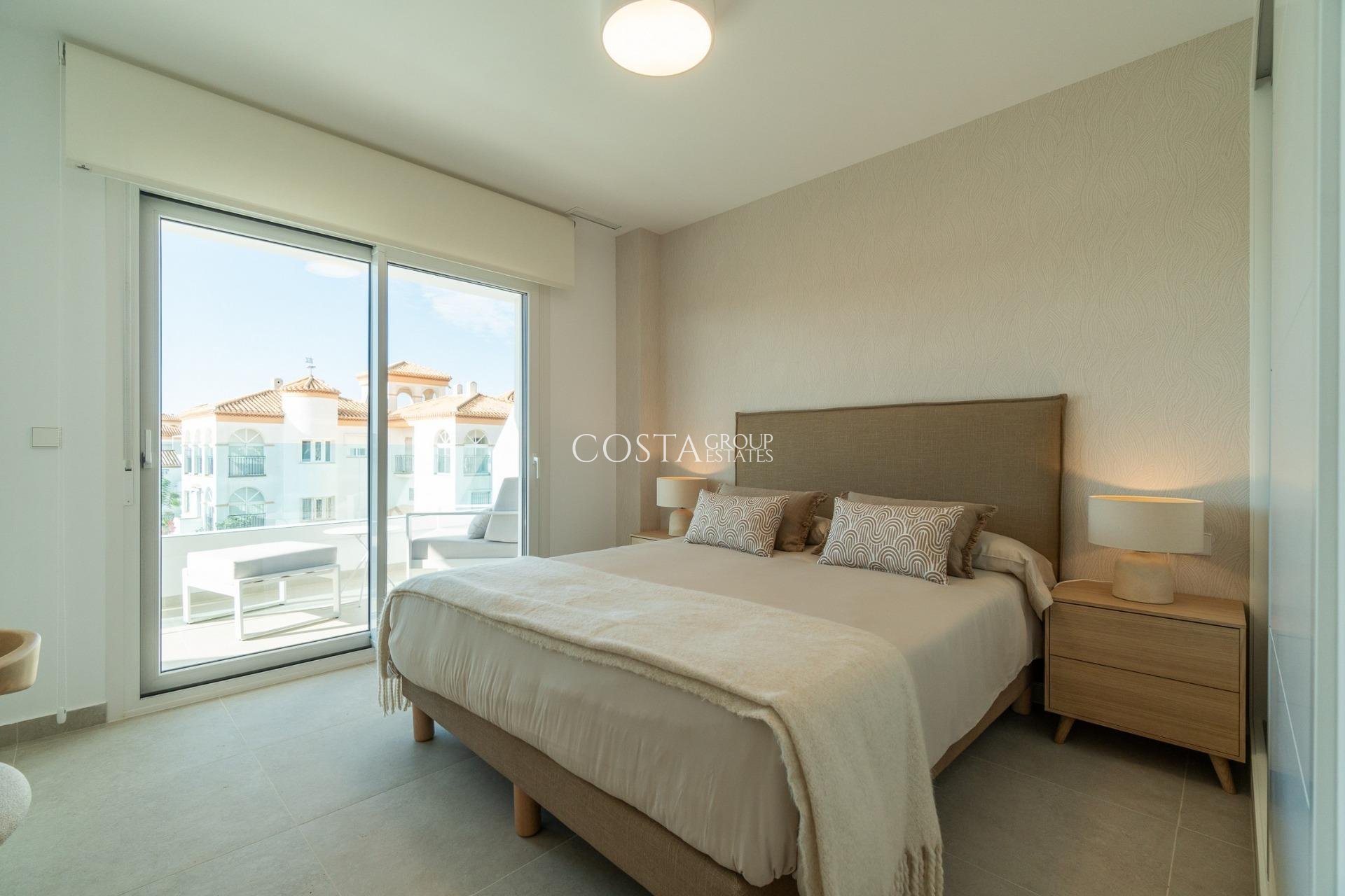 Nowy budynek - Apartments -
Orihuela Costa - Playa Flamenca