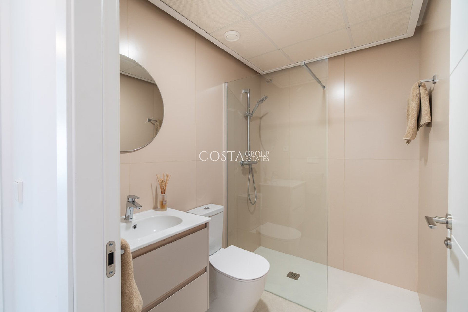 Nowy budynek - Apartments -
Orihuela Costa
