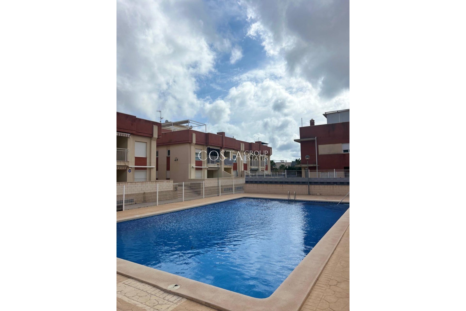 Nowy budynek - Apartments -
Orihuela
