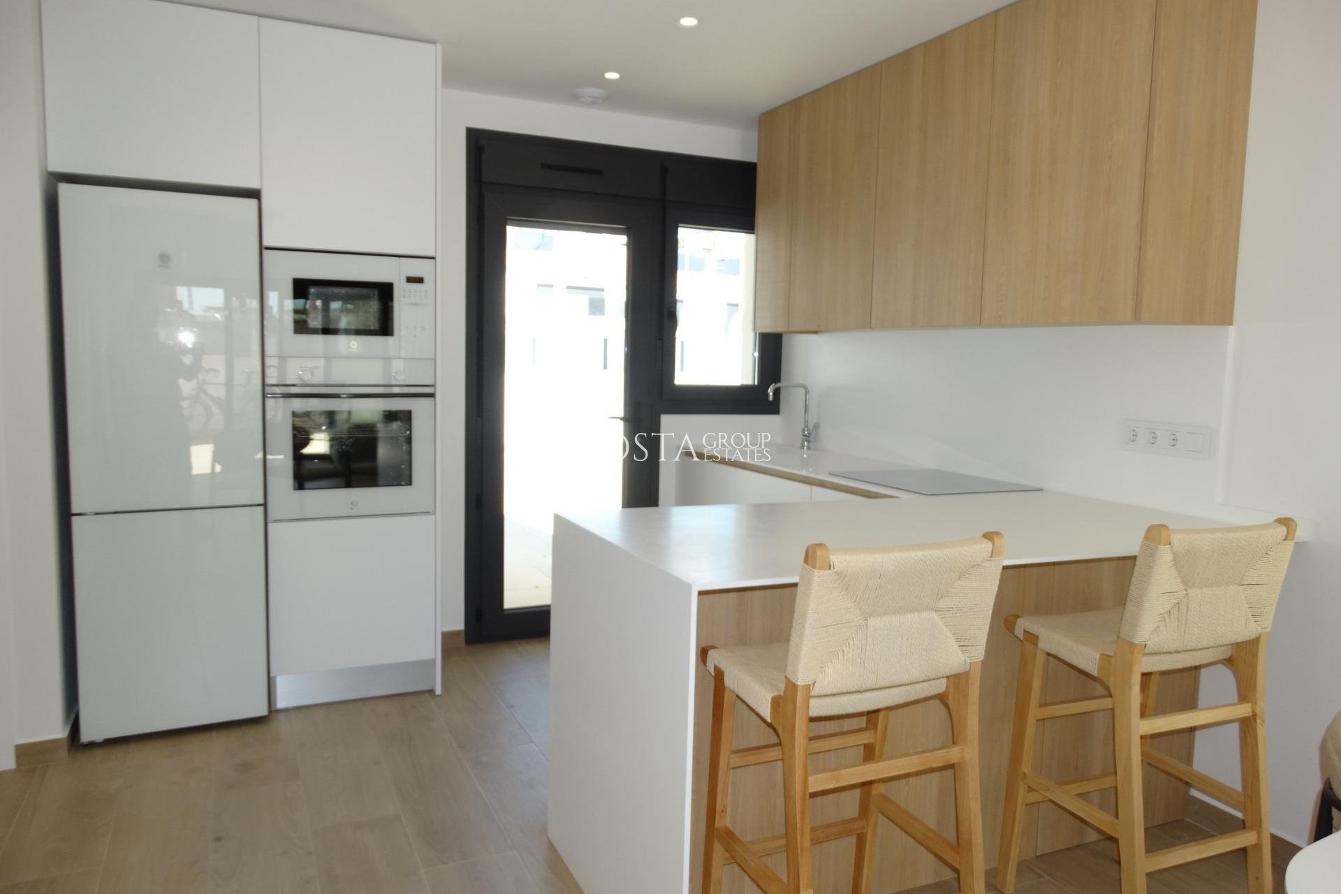 Nowy budynek - Apartments -
Pilar de la Horadada - pueblo