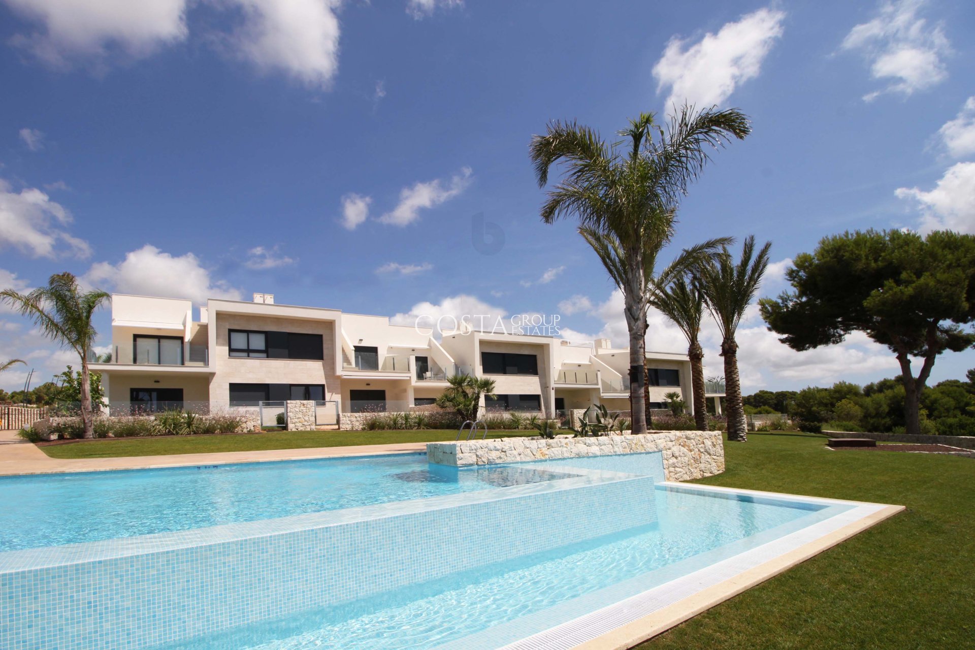 Nowy budynek - Apartments -
Pinar de Campoverde