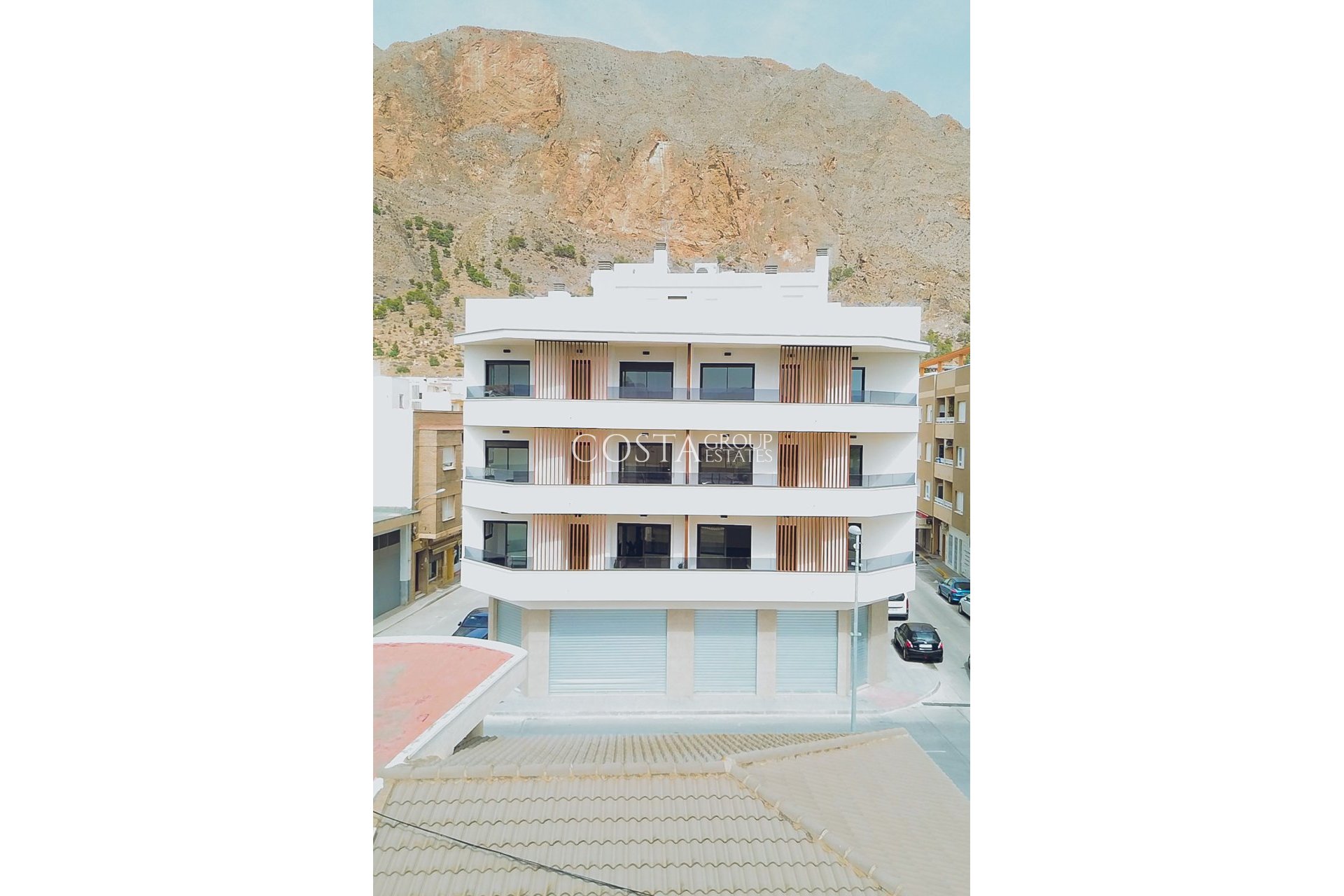 Nowy budynek - Apartments -
Redován