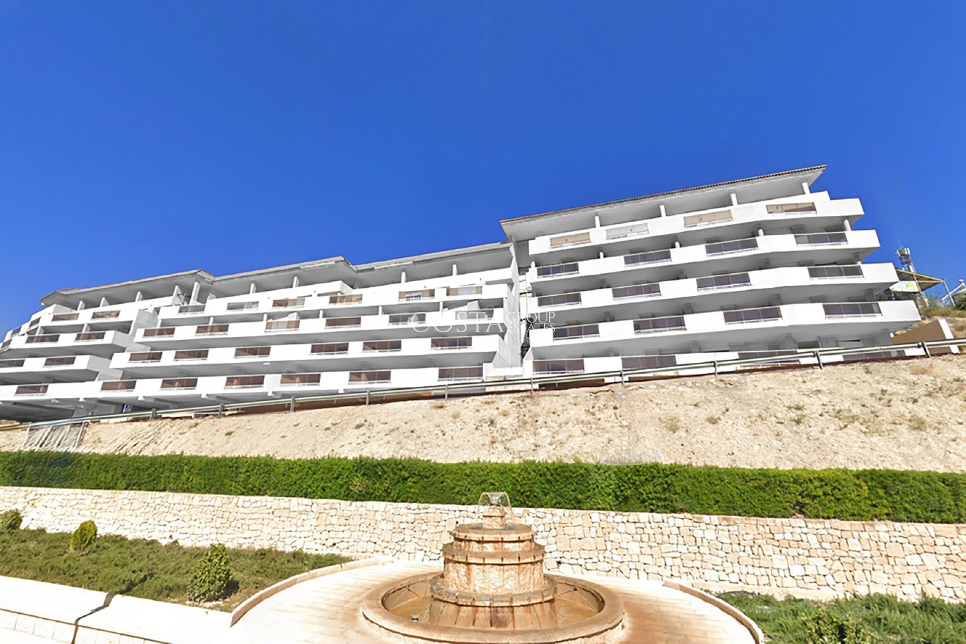 Nowy budynek - Apartments -
Relleu